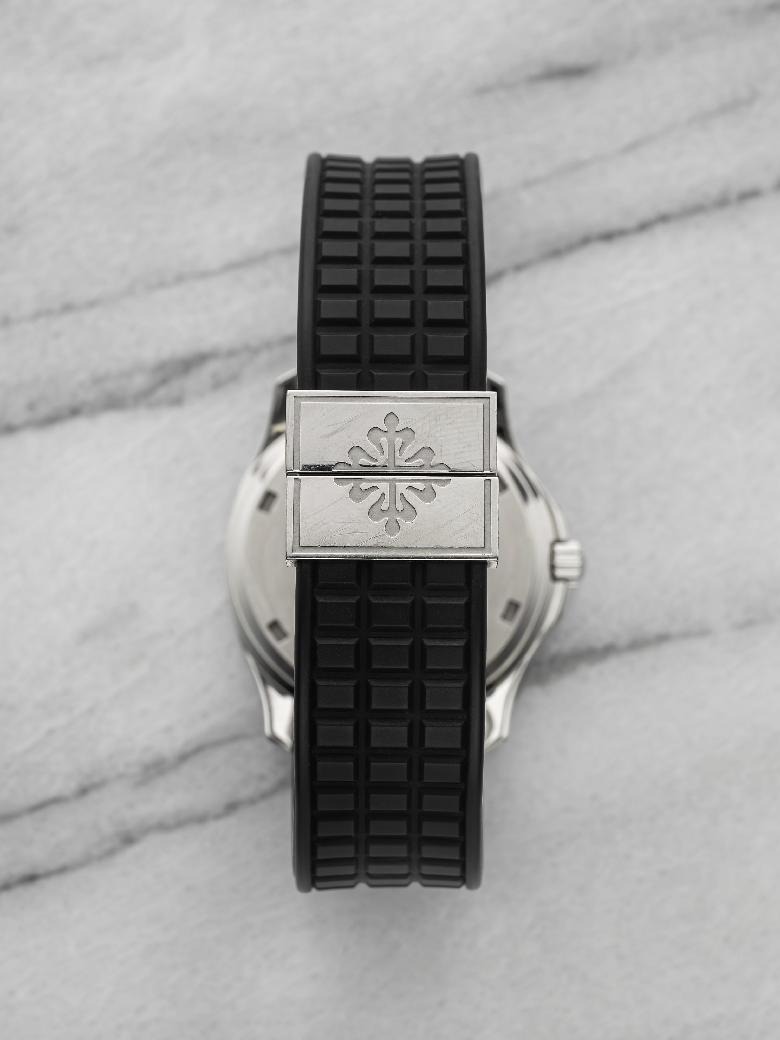 2000s Patek Philippe Aquanaut 5064A Stainless Steel Black Dial Quartz 36mm