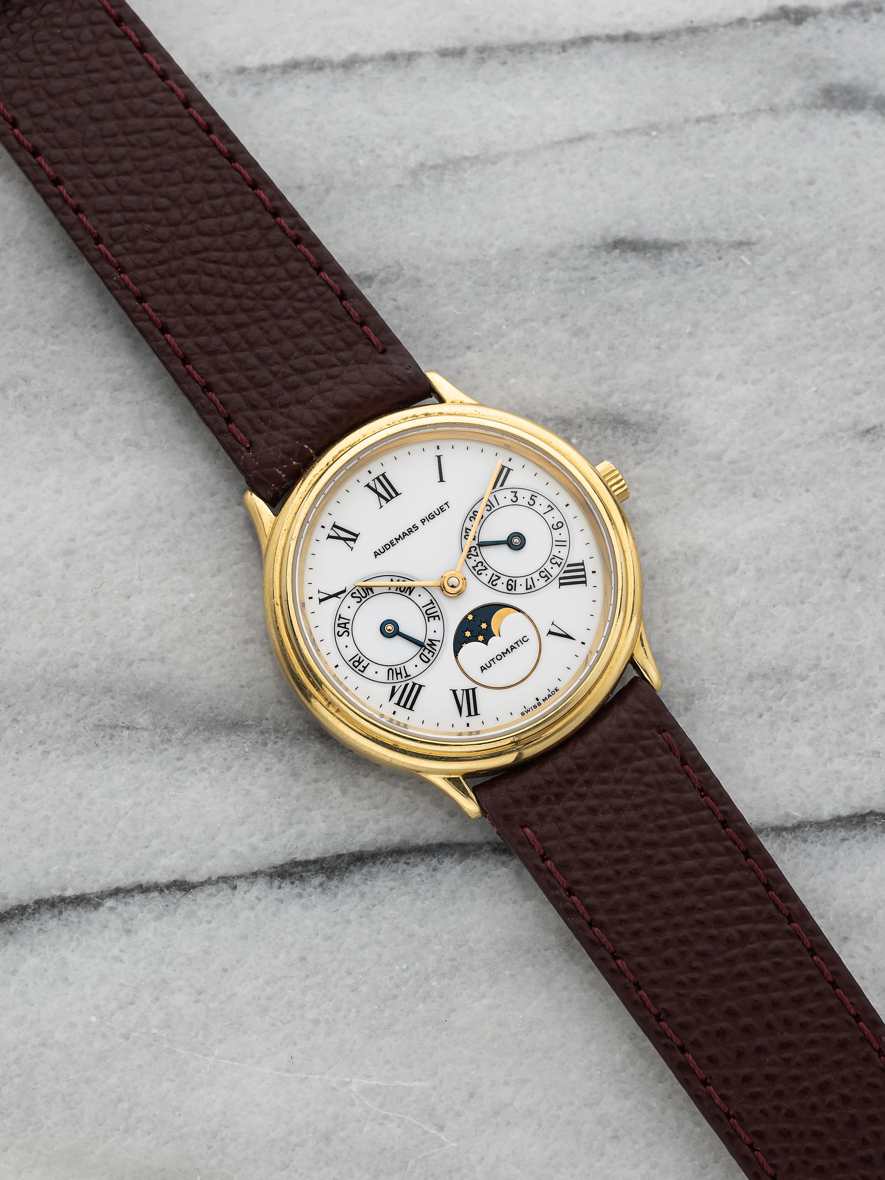 Audemars Piguet Day-Date Moonphase 25589BA – 18K Yellow Gold White Dial