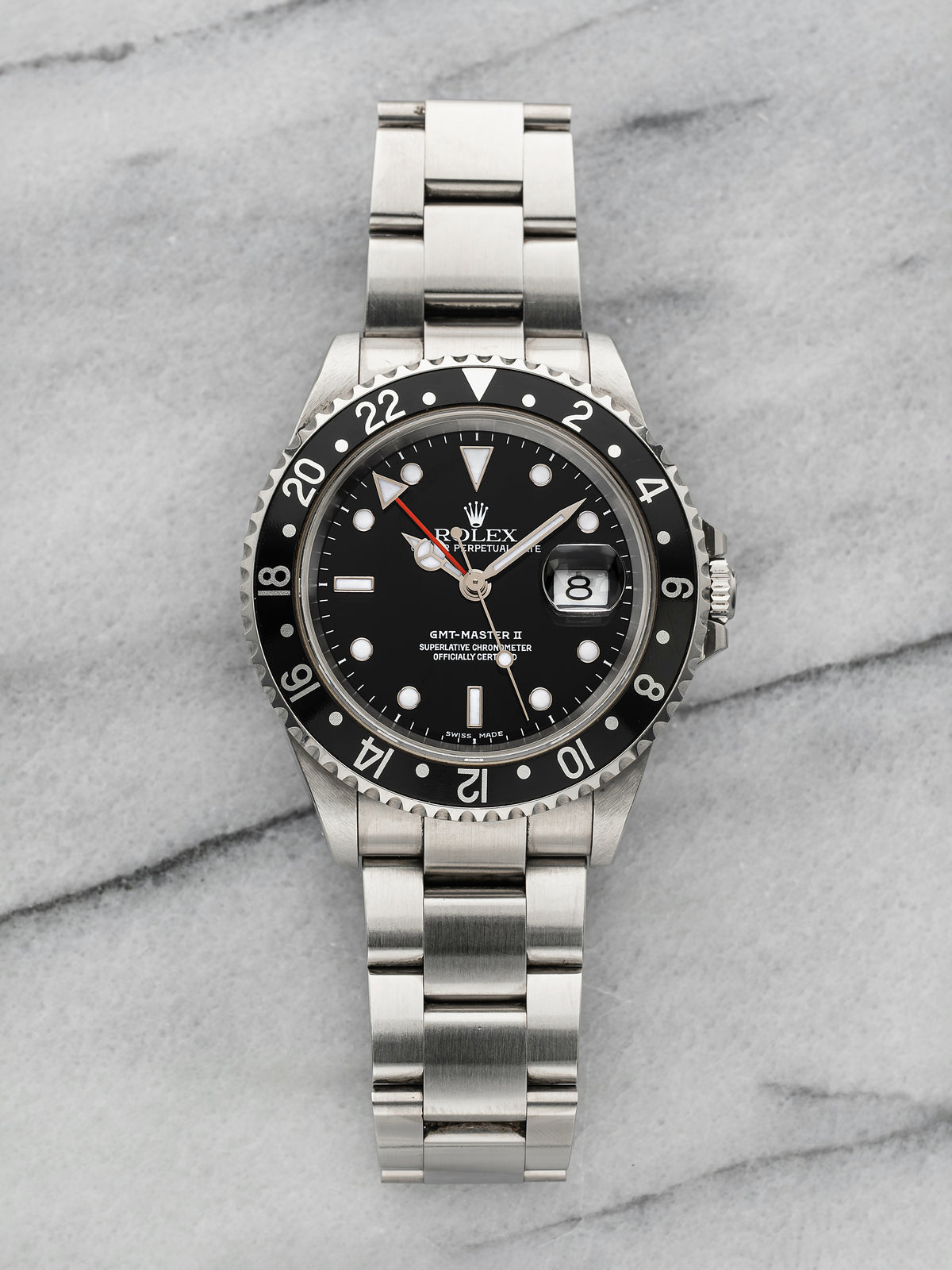 2001 Rolex GMT-Master II 16710 – Stainless Steel Black Bezel