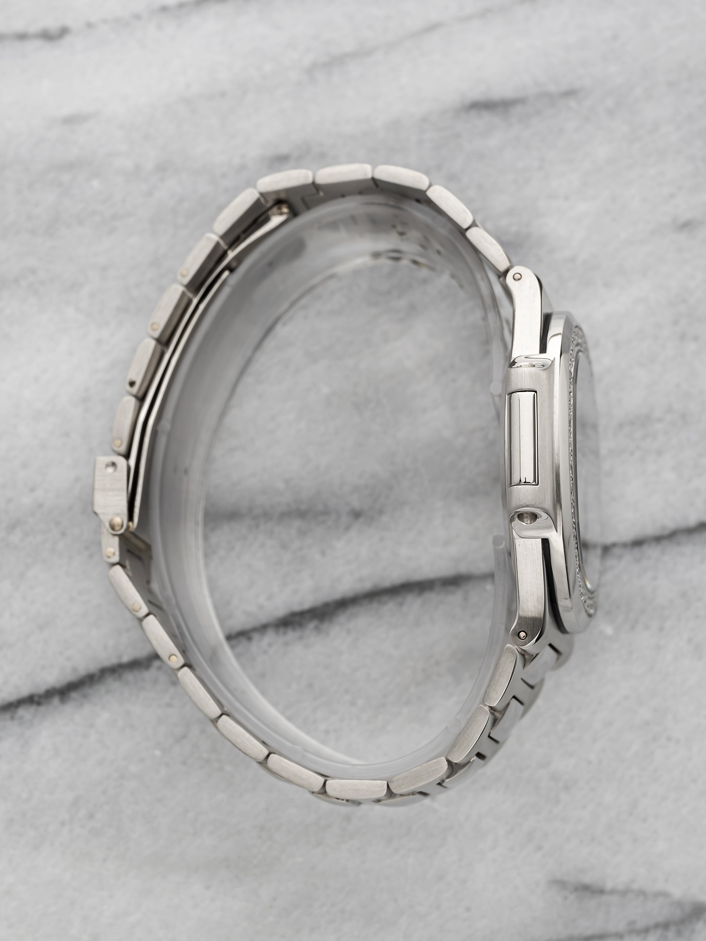 1992 Patek Philippe Nautilus 3800/1P – Platinum Blue Ribbed Dial