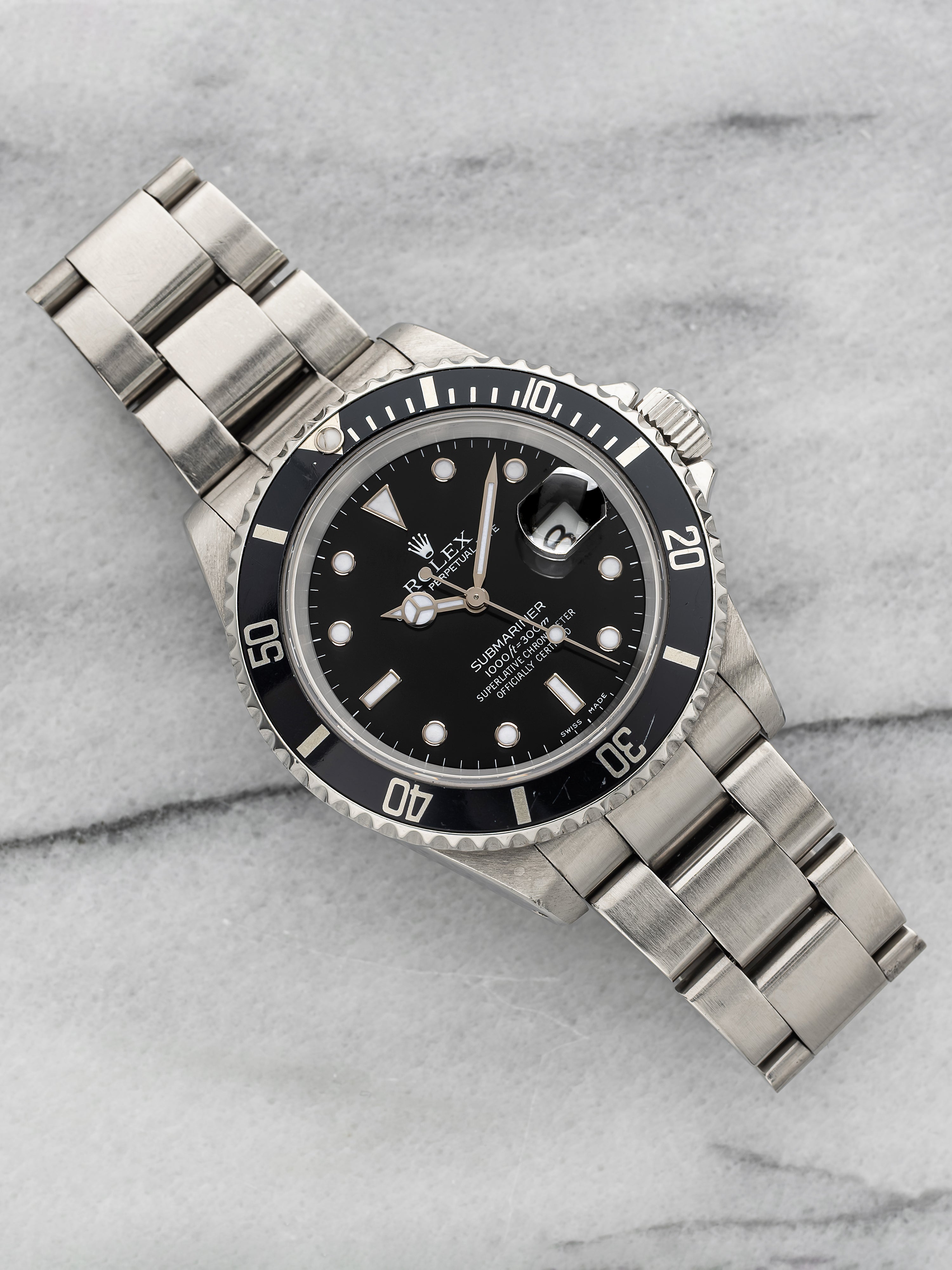 2000 Rolex Submariner 16610 - Black Dial