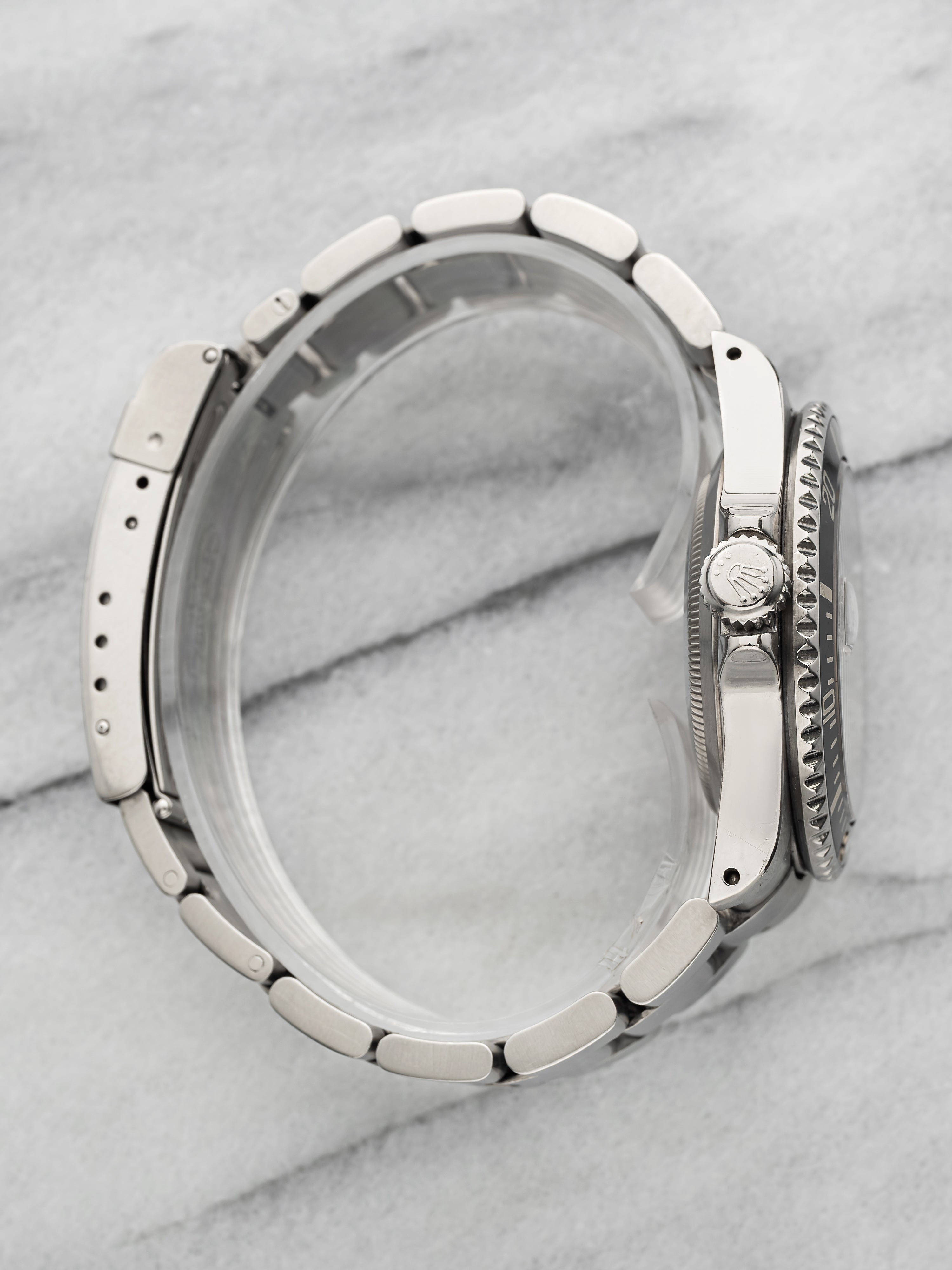 2000 Rolex Submariner 16610 - Black Dial