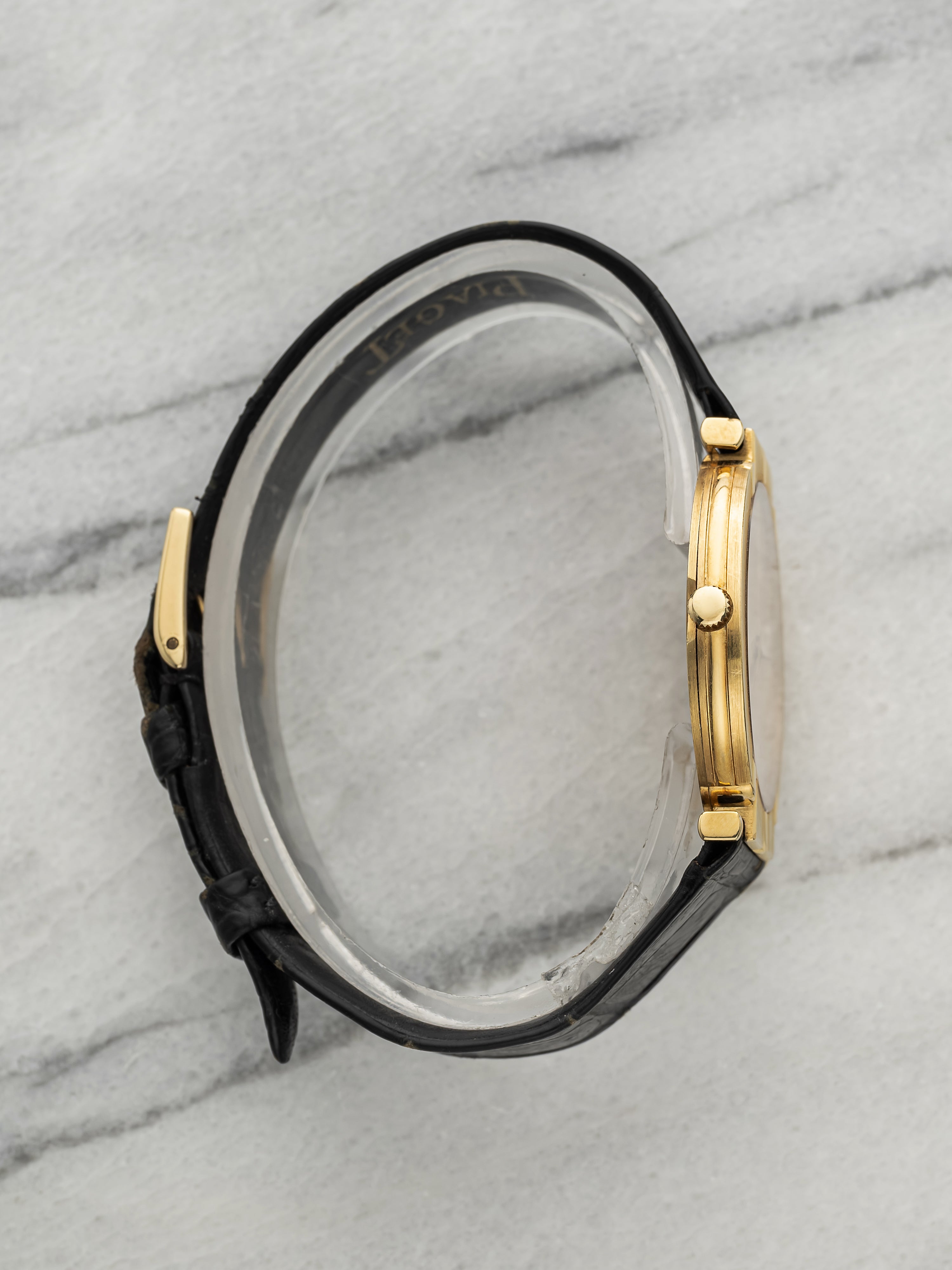 Vintage 1980s Piaget Polo 8673 18K Yellow Gold Champagne Dial Quartz 31mm