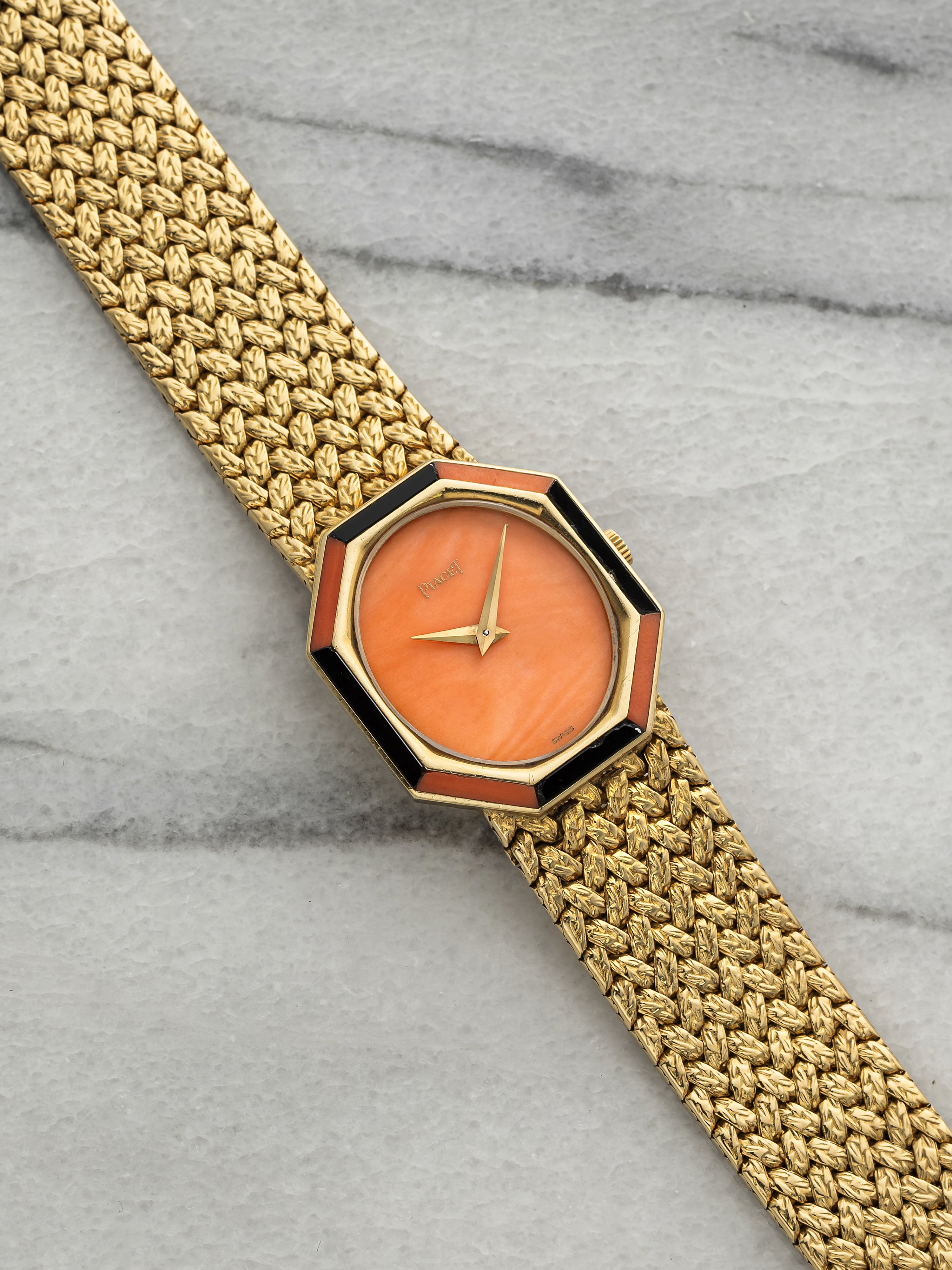 Vintage 1980s Piaget 9341 D2 Integrated 18K Gold Coral Dial Manual 25mm