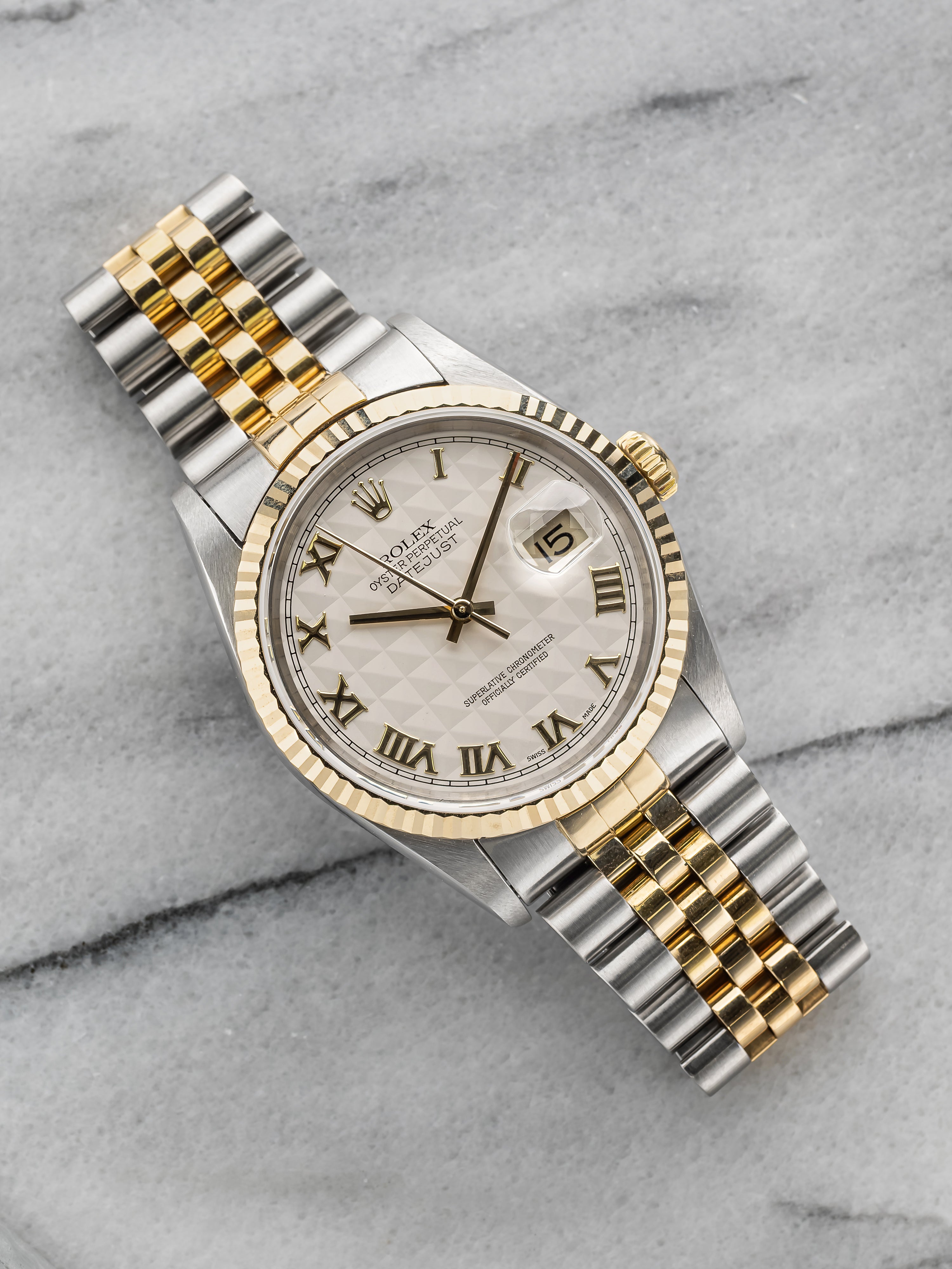 Rolex Datejust 16233 - Pyramid Roman Dial