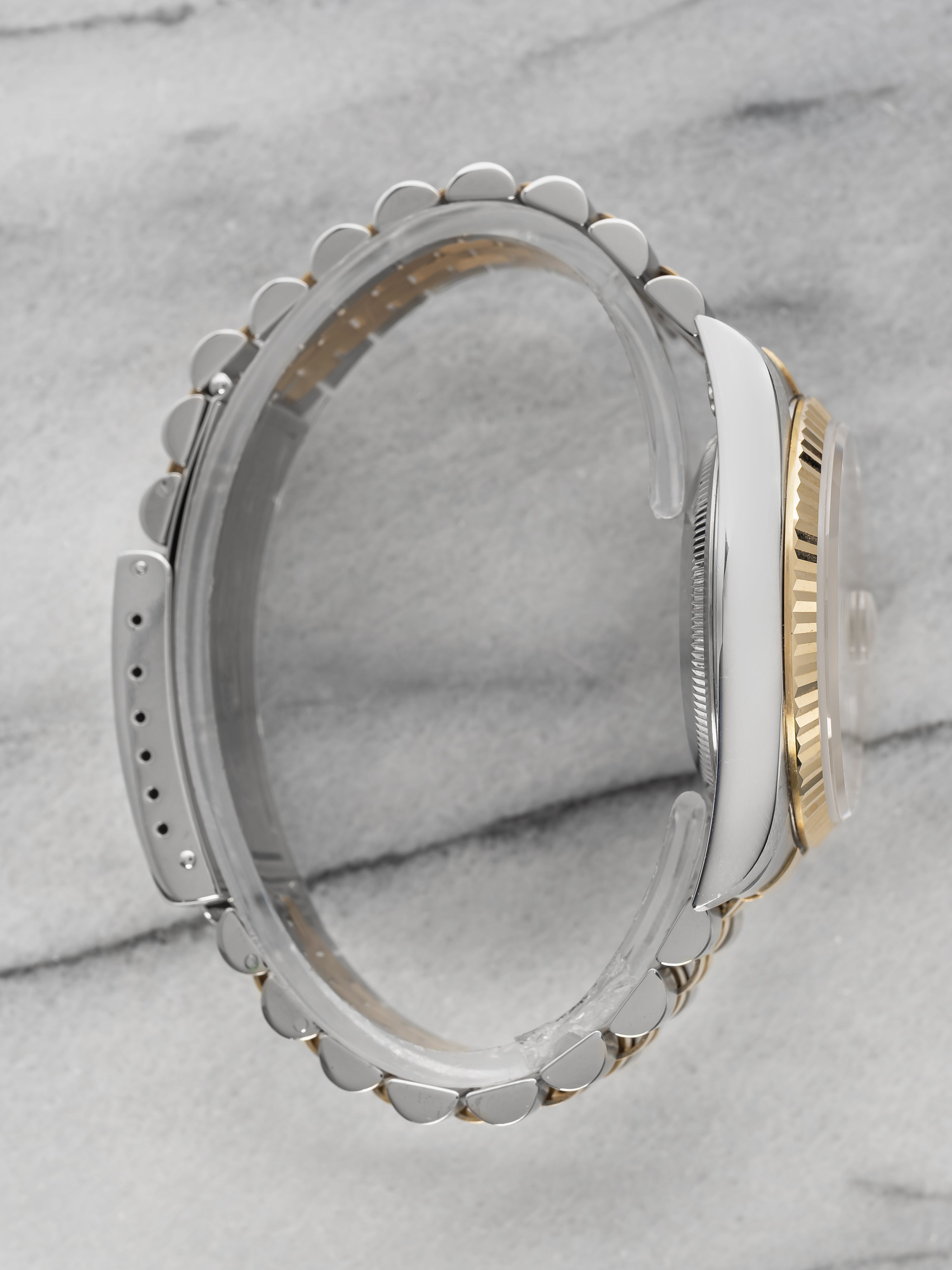 Rolex Datejust 16233 - Pyramid Roman Dial