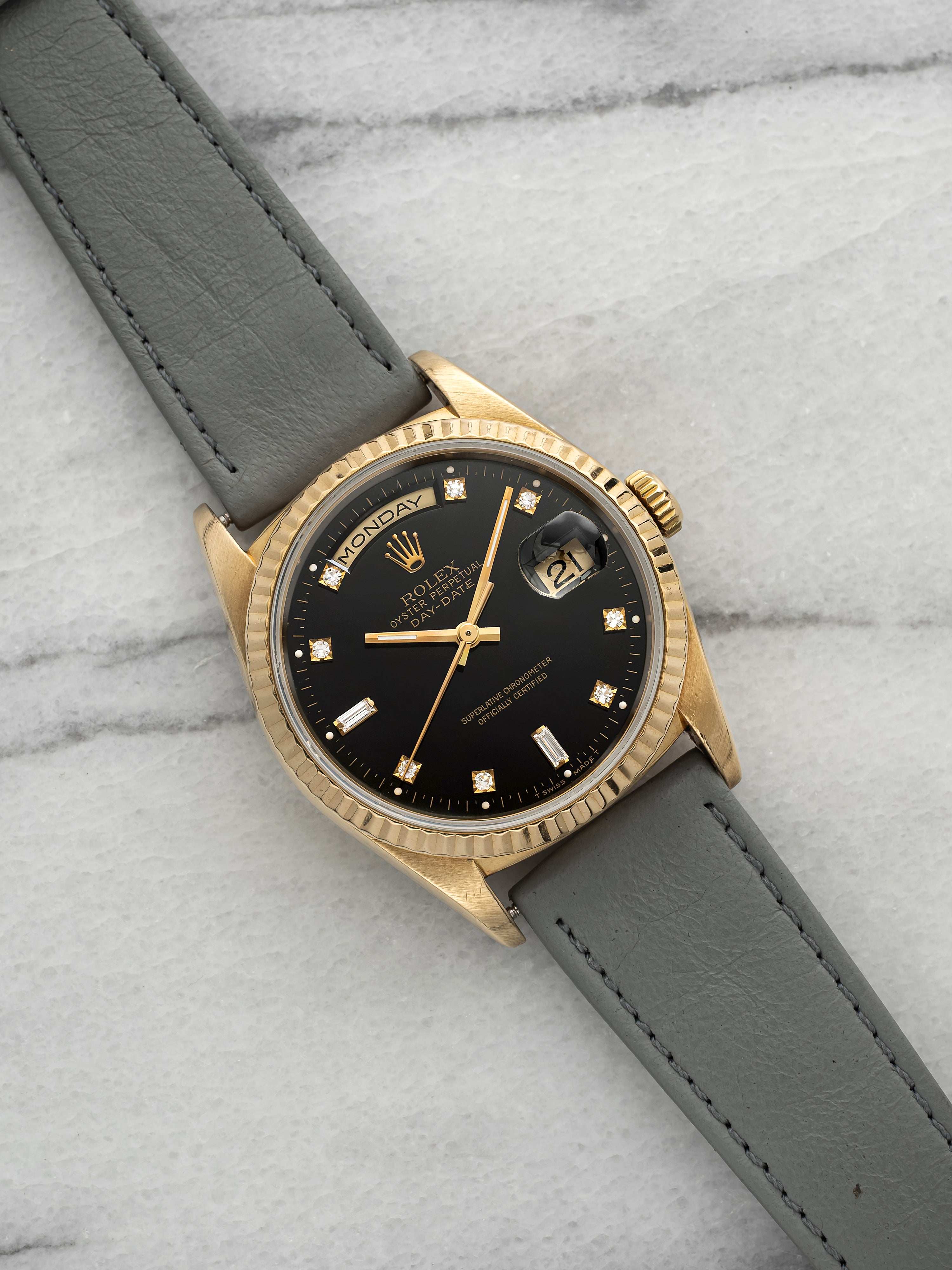 Vintage 1995 Rolex Day-Date 18238 18K Yellow Gold Black Diamond Dial Auto 36mm