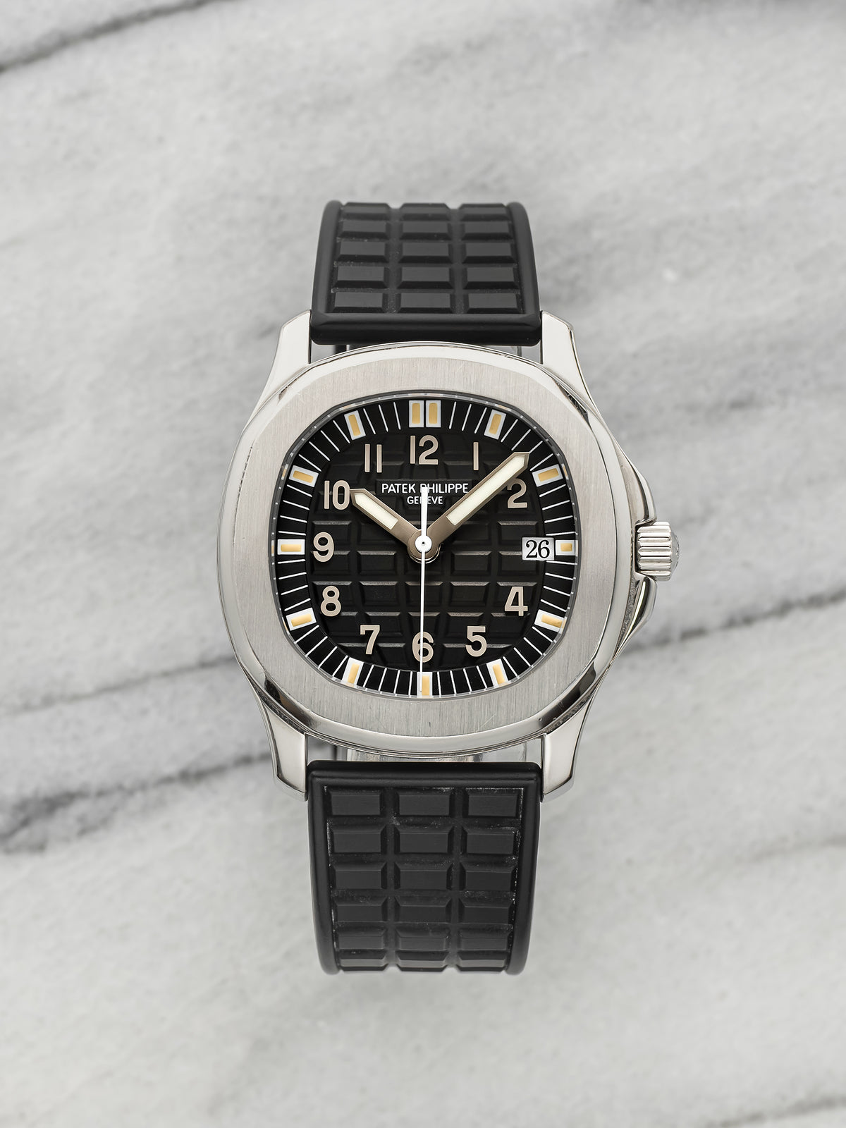 2000 Patek Philippe Aquanaut 5064A "Grenade" Steel Black Dial Quartz 34mm