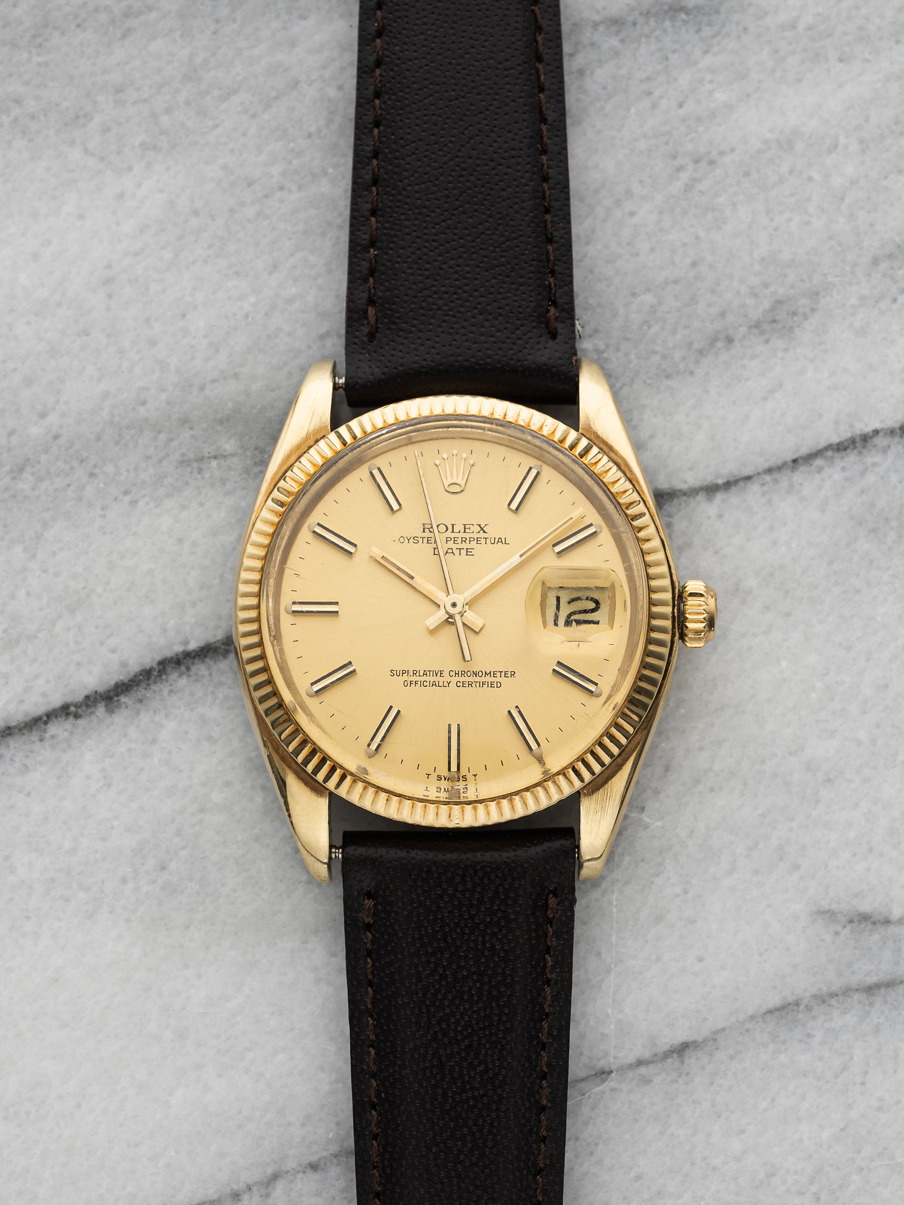 ROLEX OYSTER PERPETUAL DATE 本体 1978 Rolex Oyster Perpetual Date 1503 - Gold Case Champagne Dial