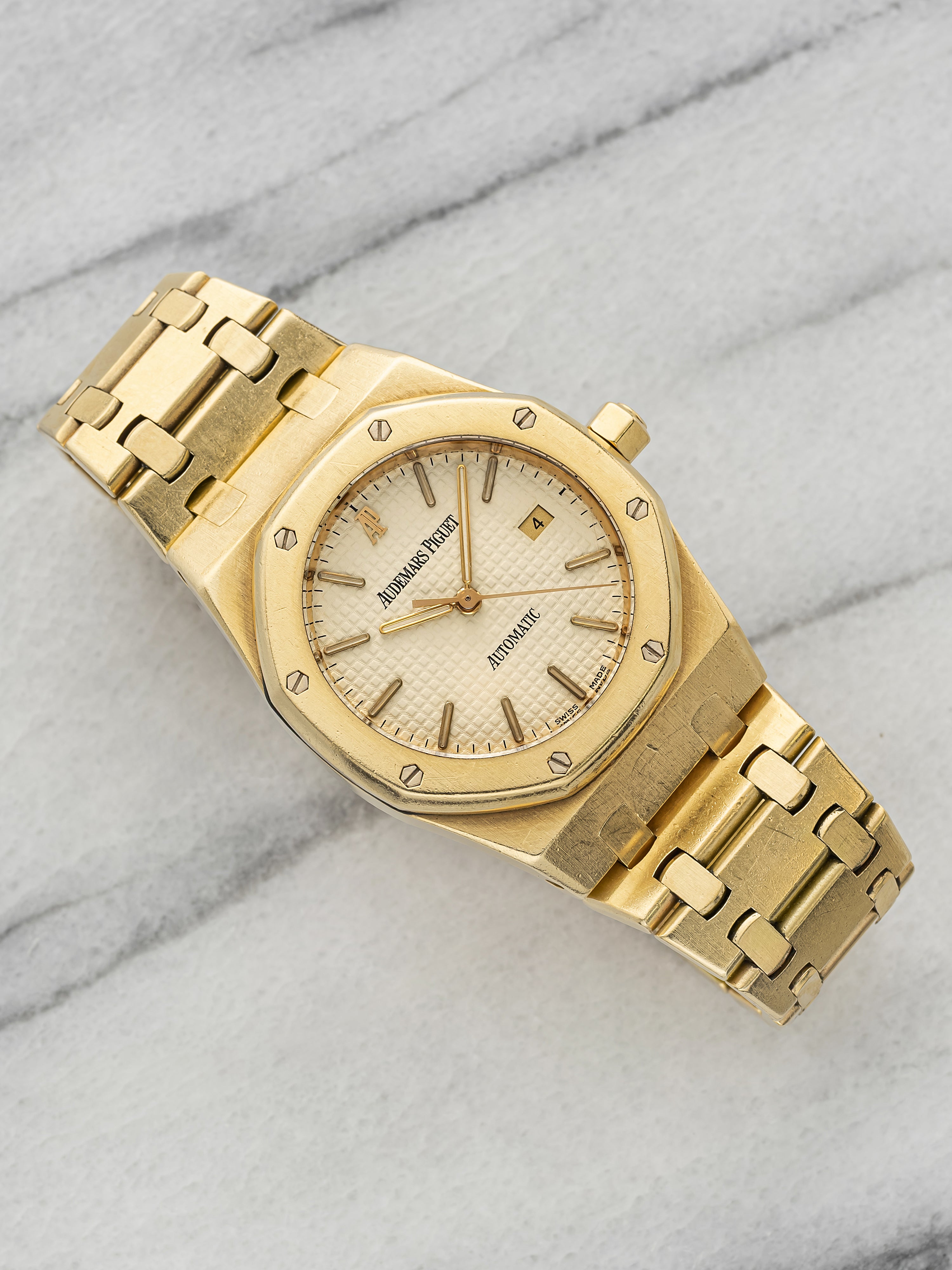 Vintage 1990s Audemars Piguet Royal Oak 15000BA Yellow Gold Cream Dial Auto 33mm