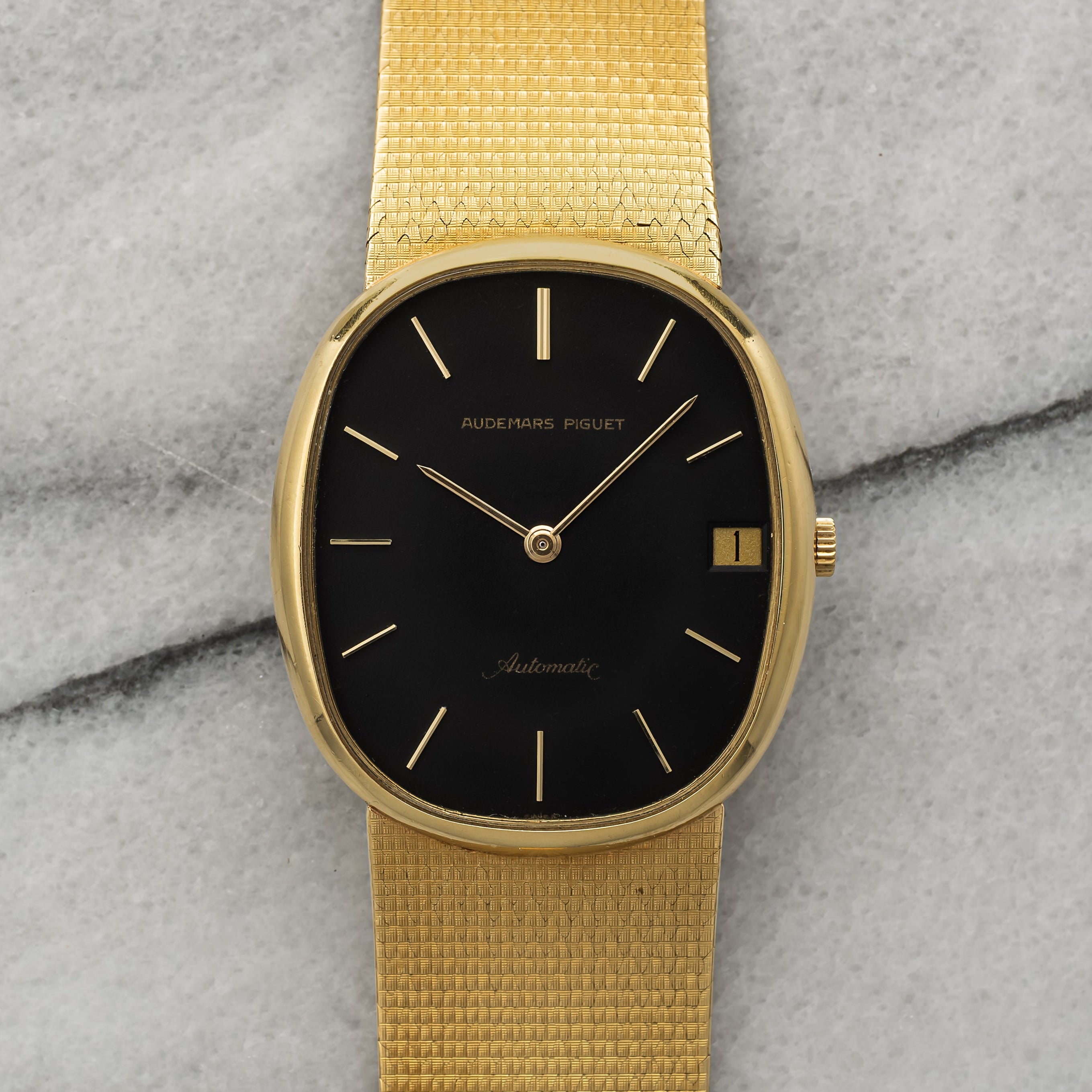 Audemars Piguet Ellipse - 18K Yellow Gold