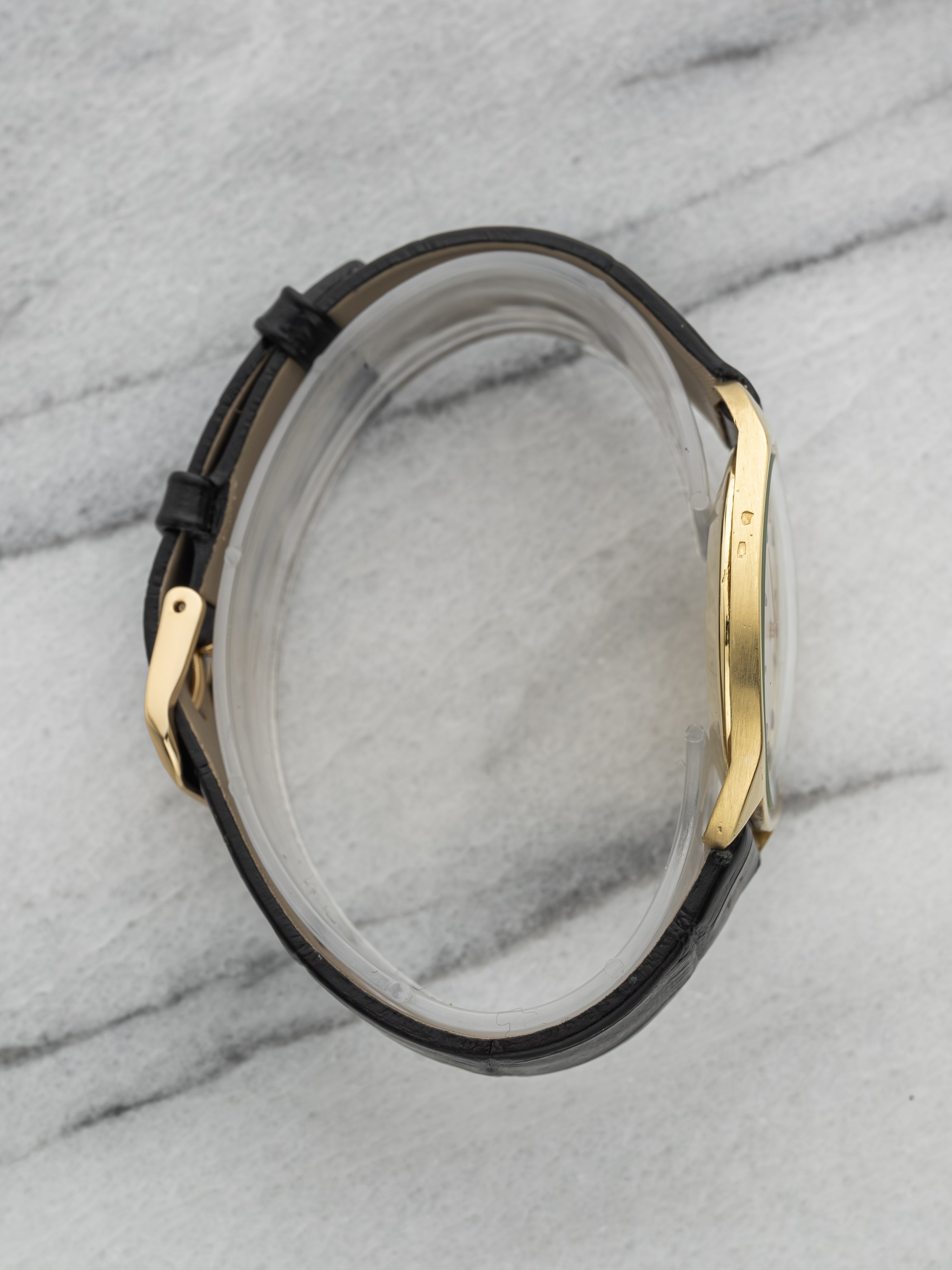 Audemars Piguet 18K Yellow Gold Cushion Dress – White Dial