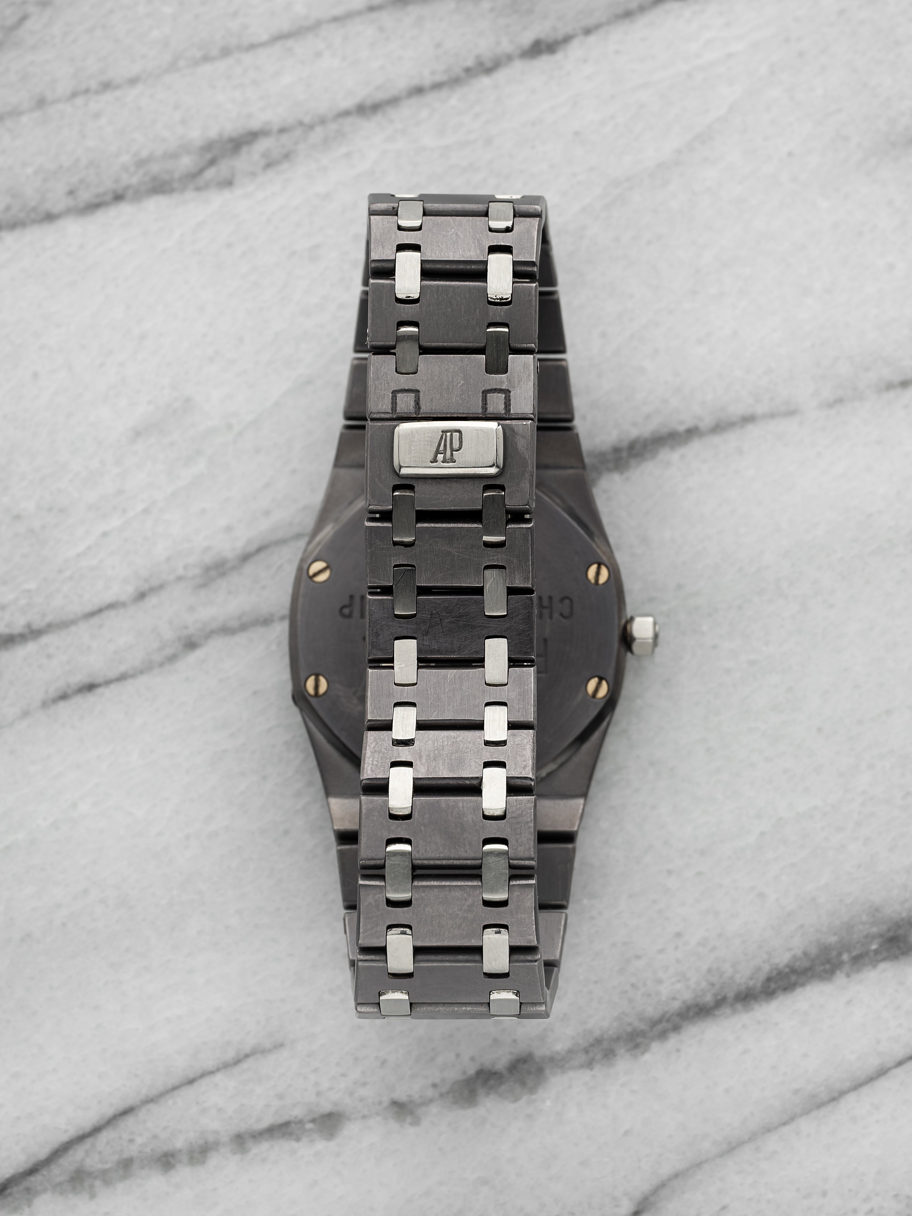 Vintage 1990s Audemars Piguet Royal Oak 56175TT Tantalum Steel Quartz 33mm