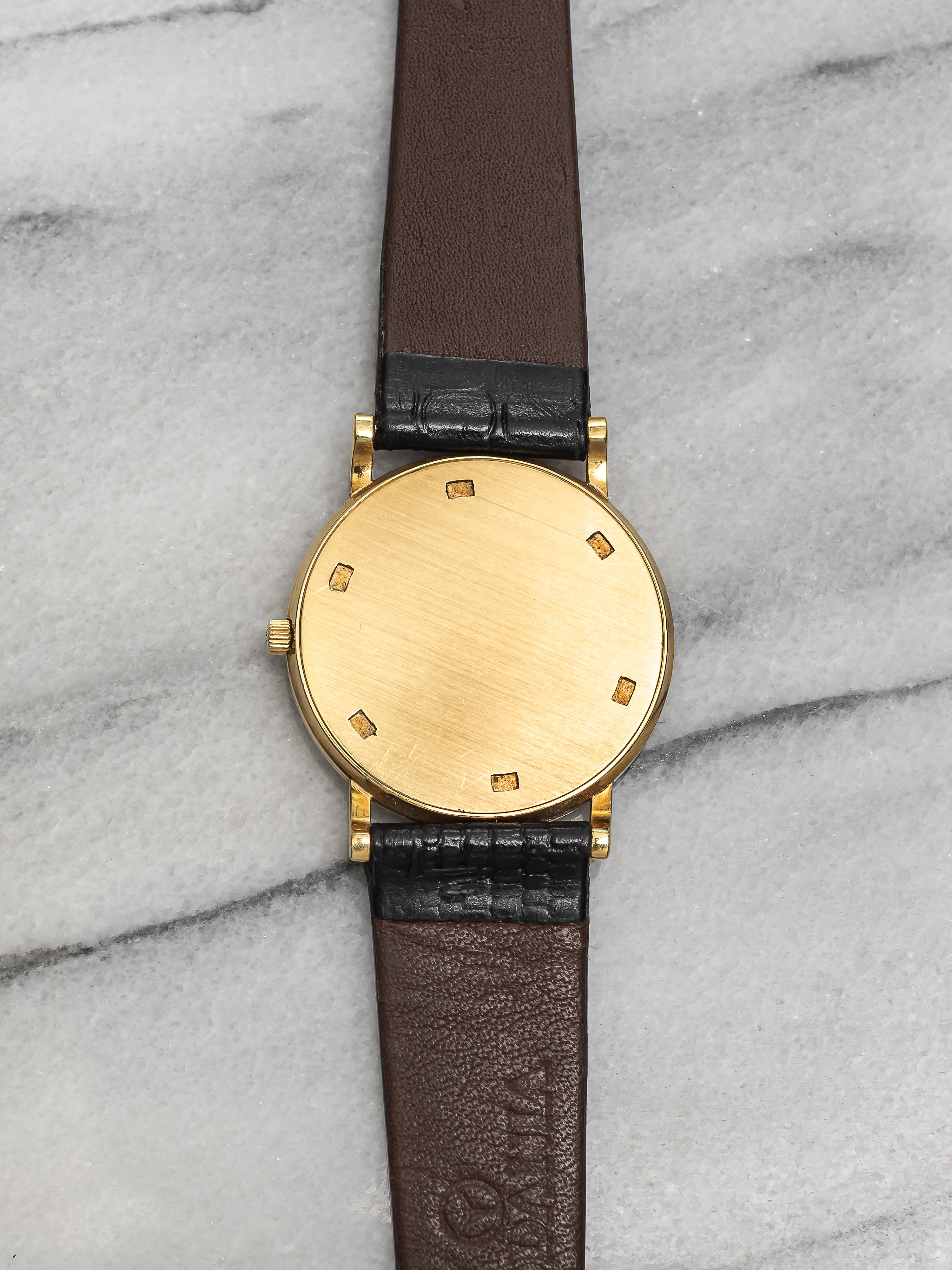 Patek Philippe Calatrava – Champagne Dial
