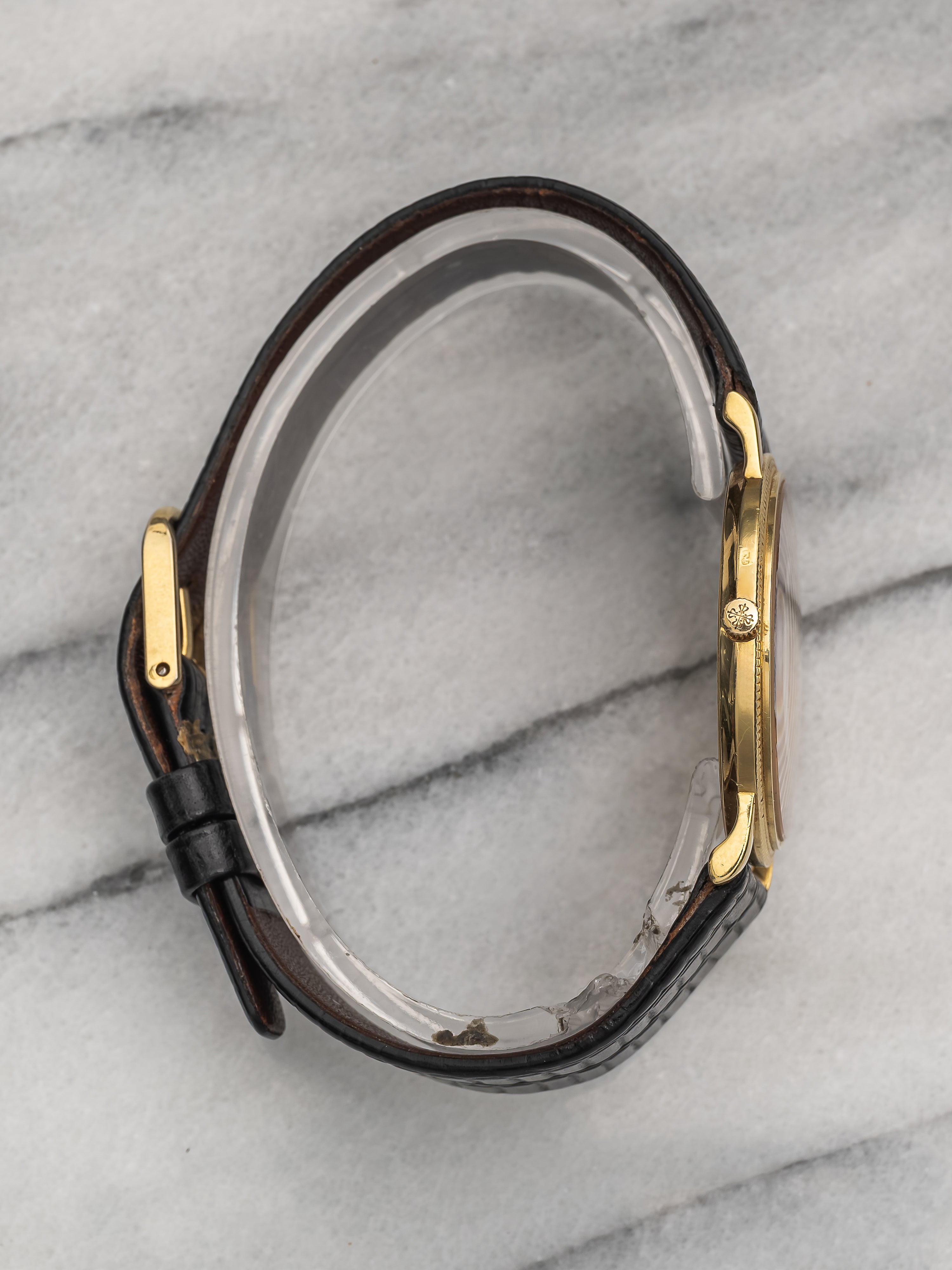 Patek Philippe Calatrava – Champagne Dial