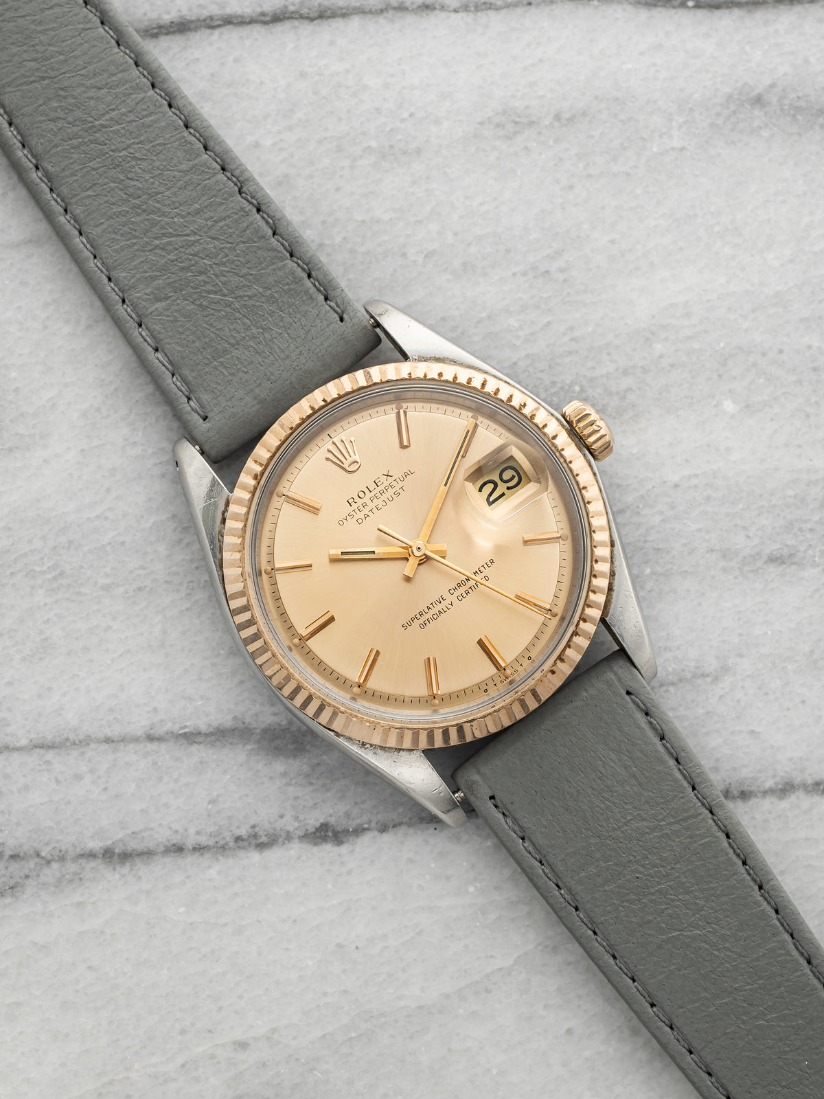 Vintage 1975 Rolex Datejust 1601 Stainless Steel & Rose Gold Champagne Dial 36mm