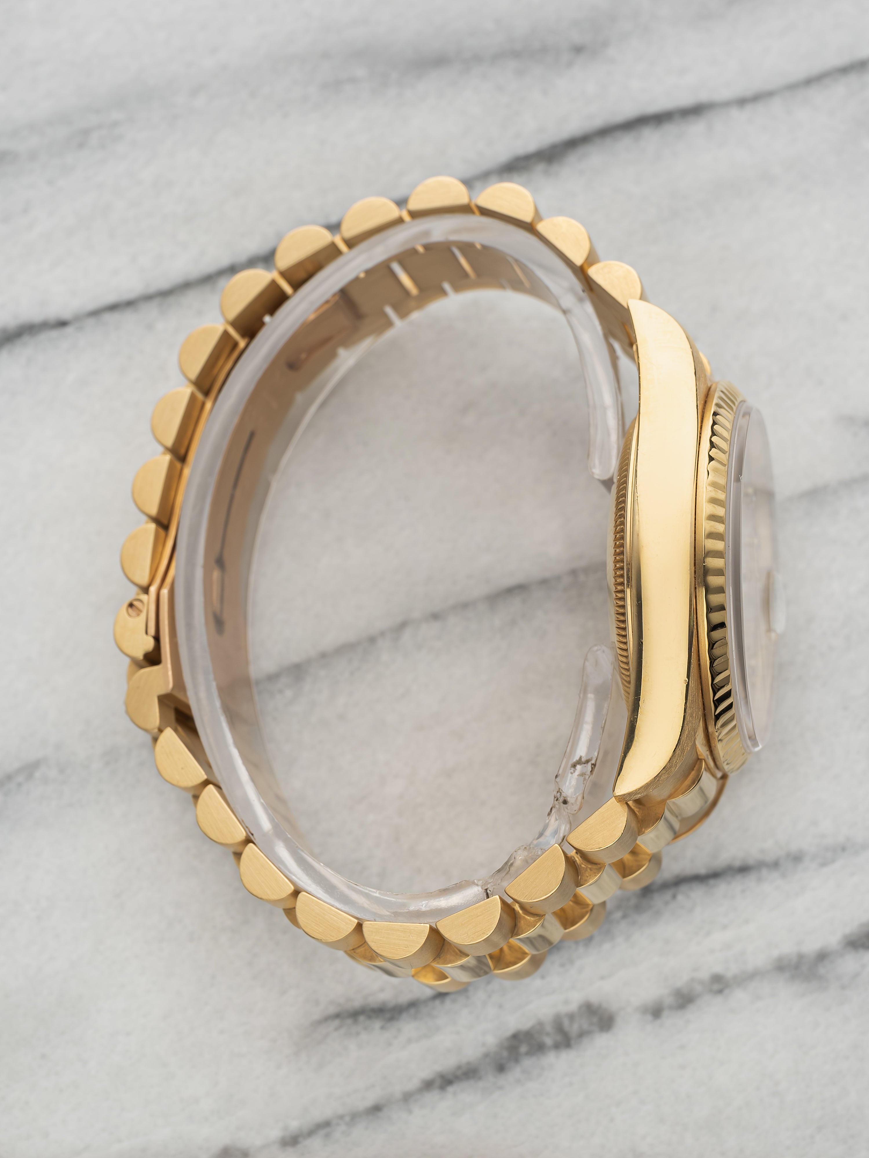 Rolex Daydate 18238 - Ivory Diamond Pinball.