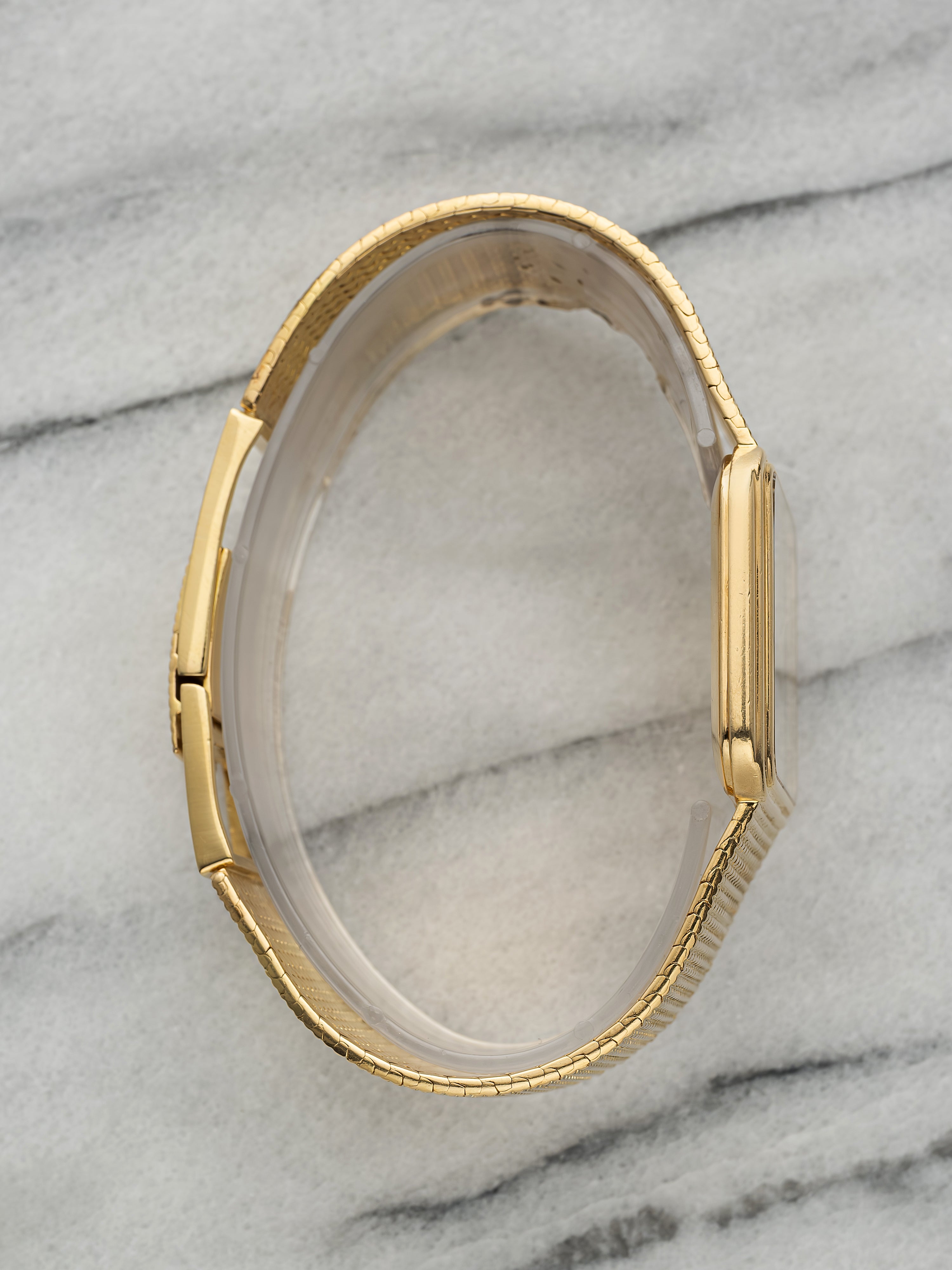 Patek Philippe ref 3859/1 - Onyx & MOP