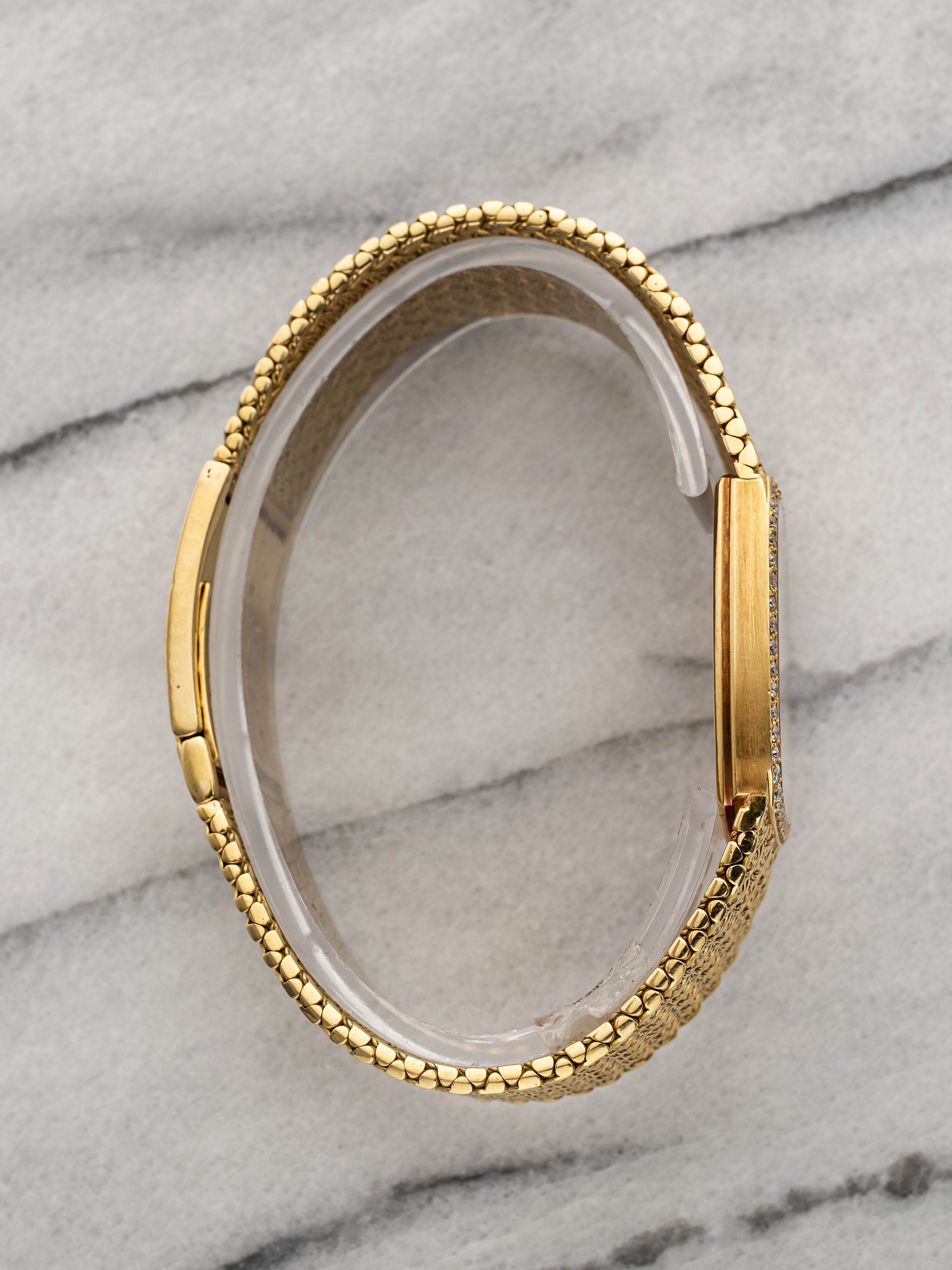 Audemars Piguet Cobra 4239BA - 18K Yellow Gold Pave Diamond Pattern Dial