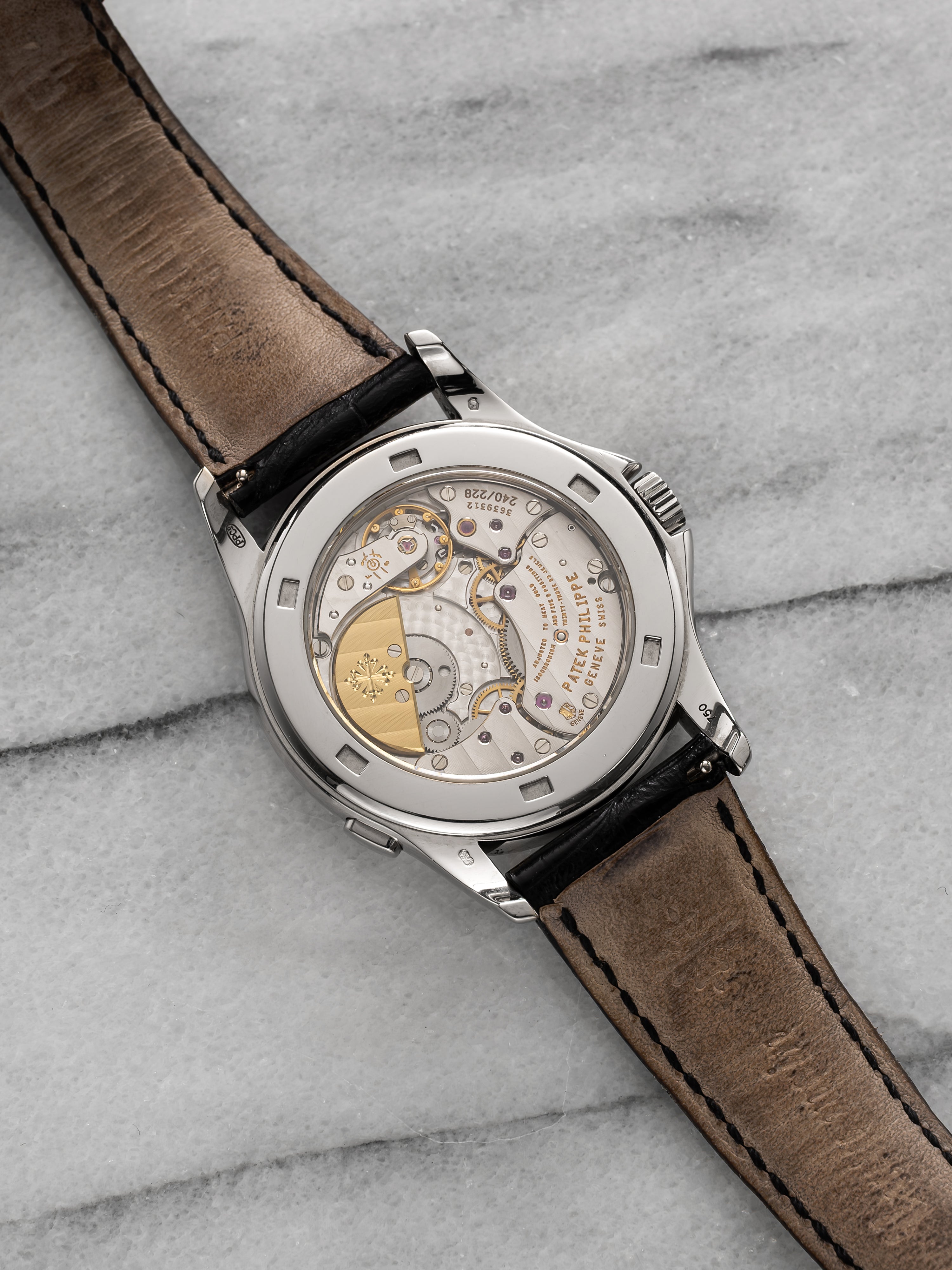 Patek Philippe World Time 5130 - White Gold, Silver Dial