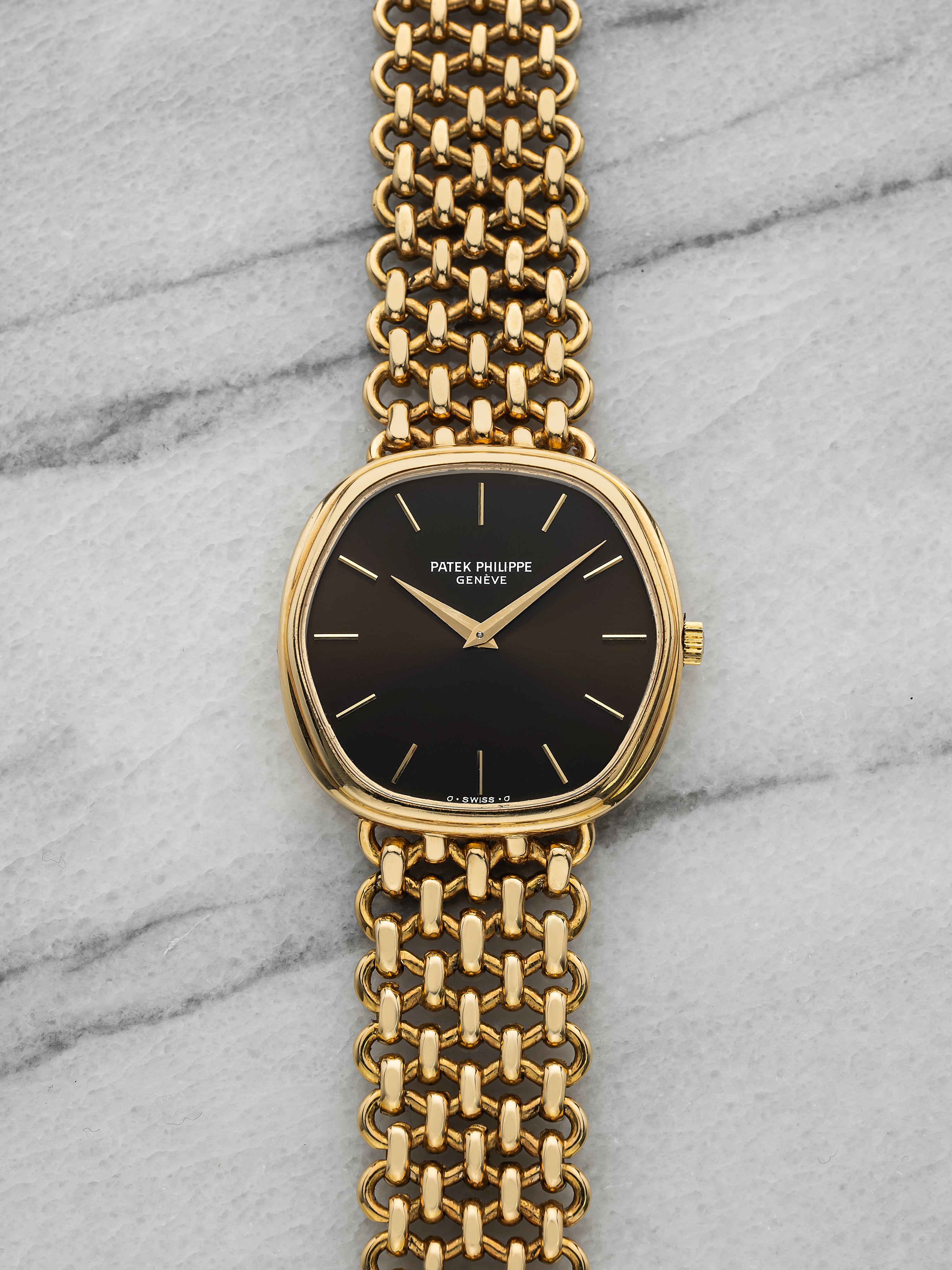 Patek Philippe Hexagonal Ellipse 3861/002 - 18K Yellow Gold