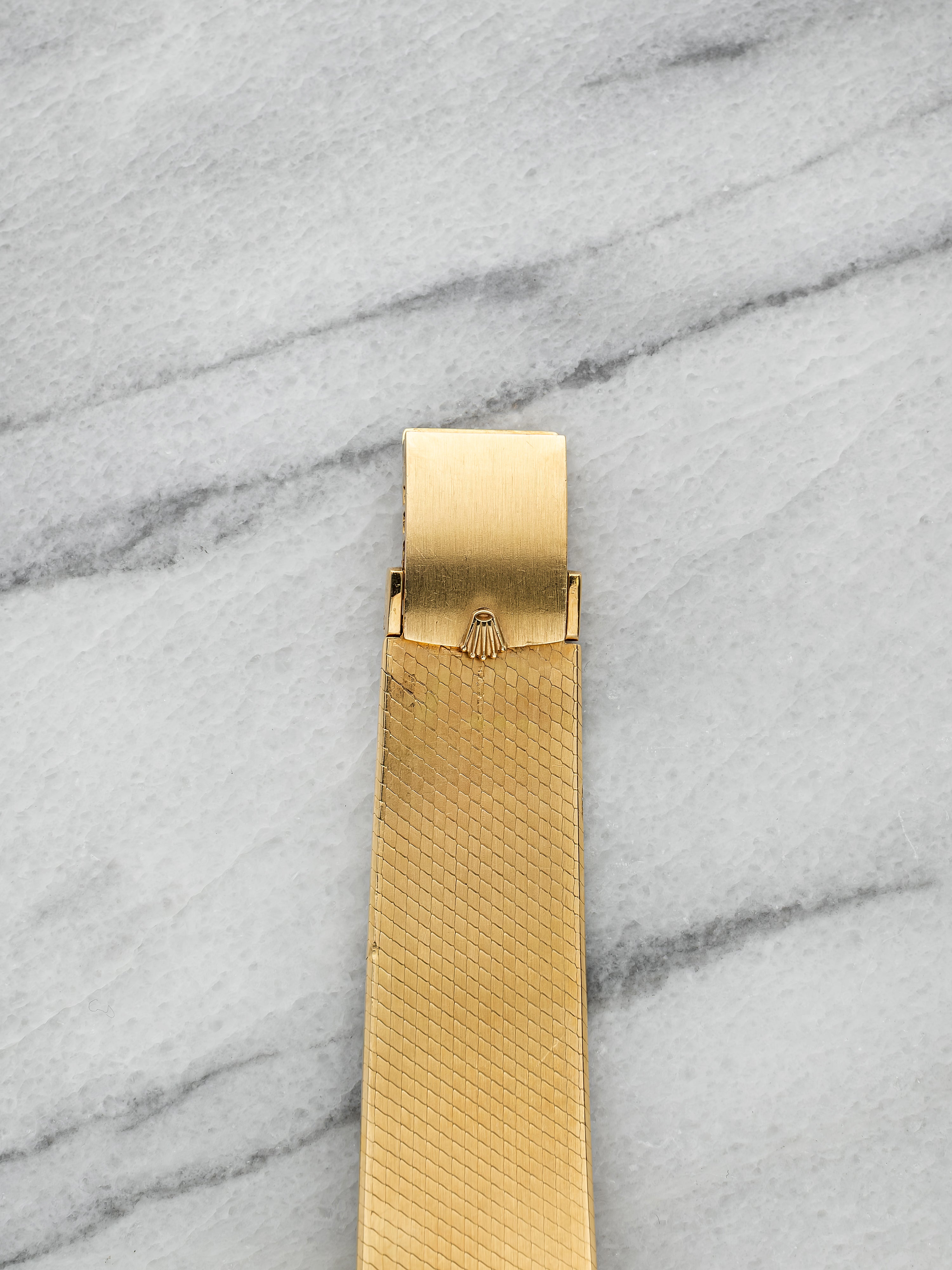 Rolex Cellini 4320 - 18K Yellow Gold, Silver Dial