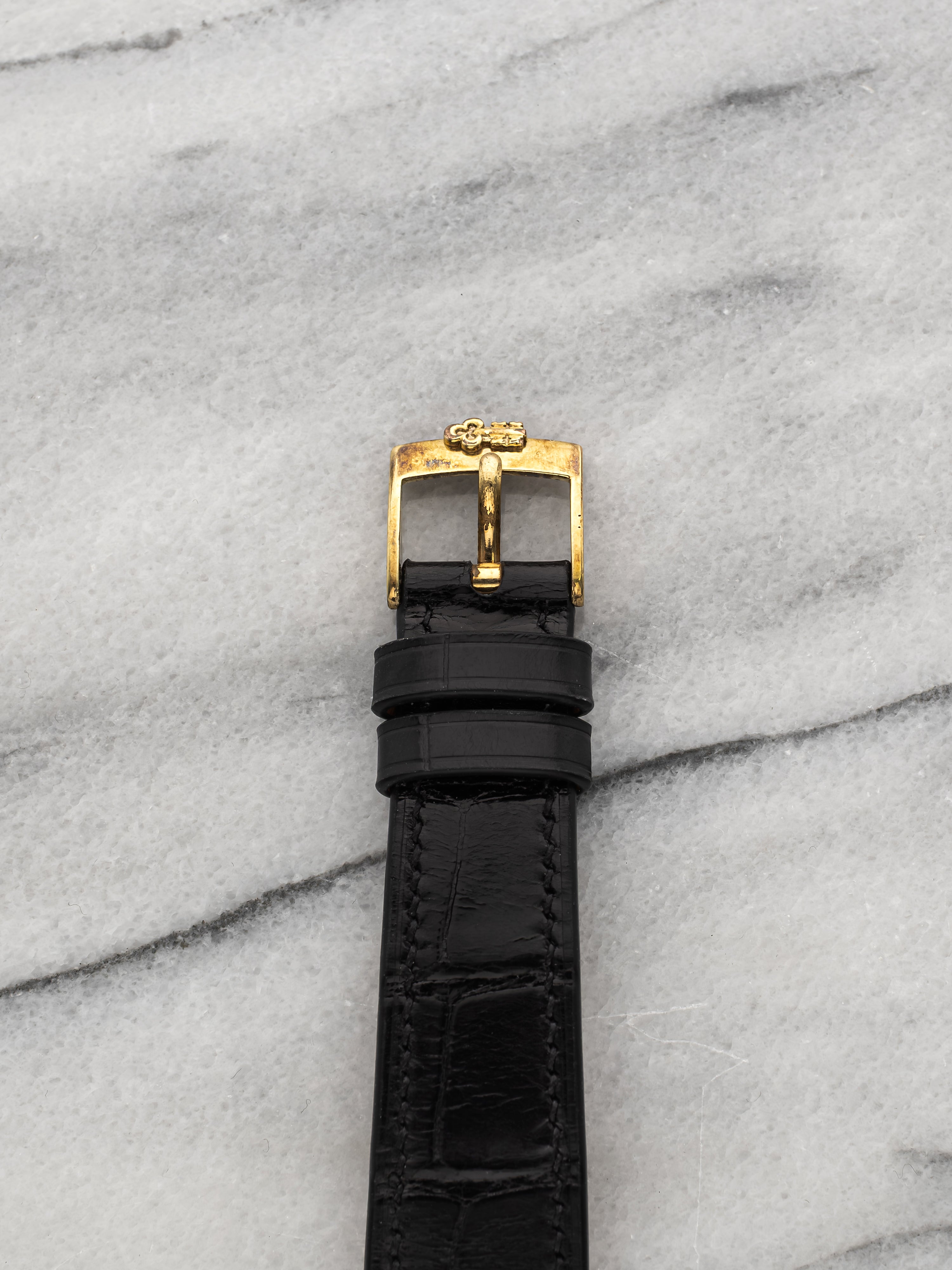 Corum 55522 - Onyx and Coral Dial