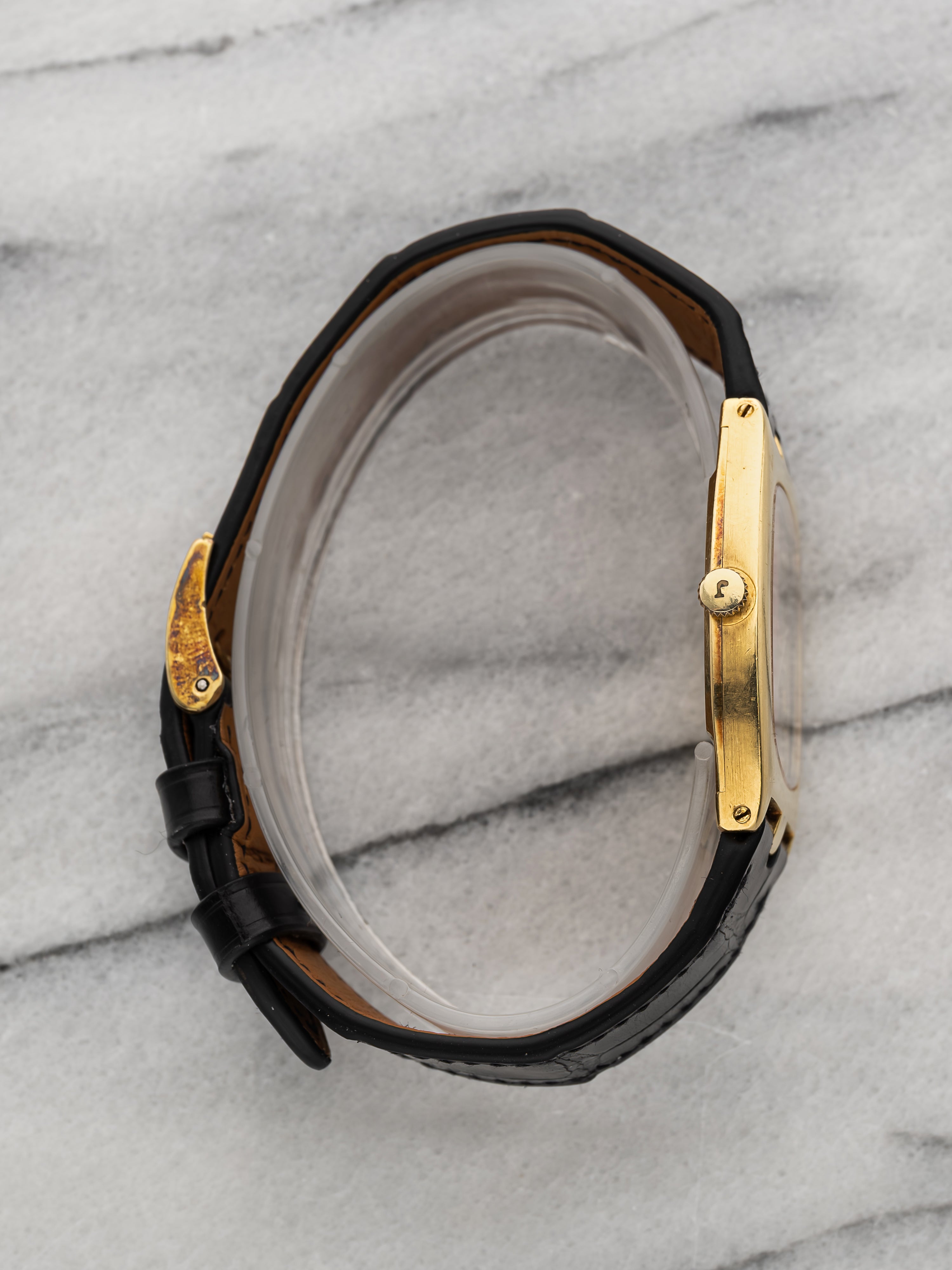 Corum 55522 - Onyx and Coral Dial