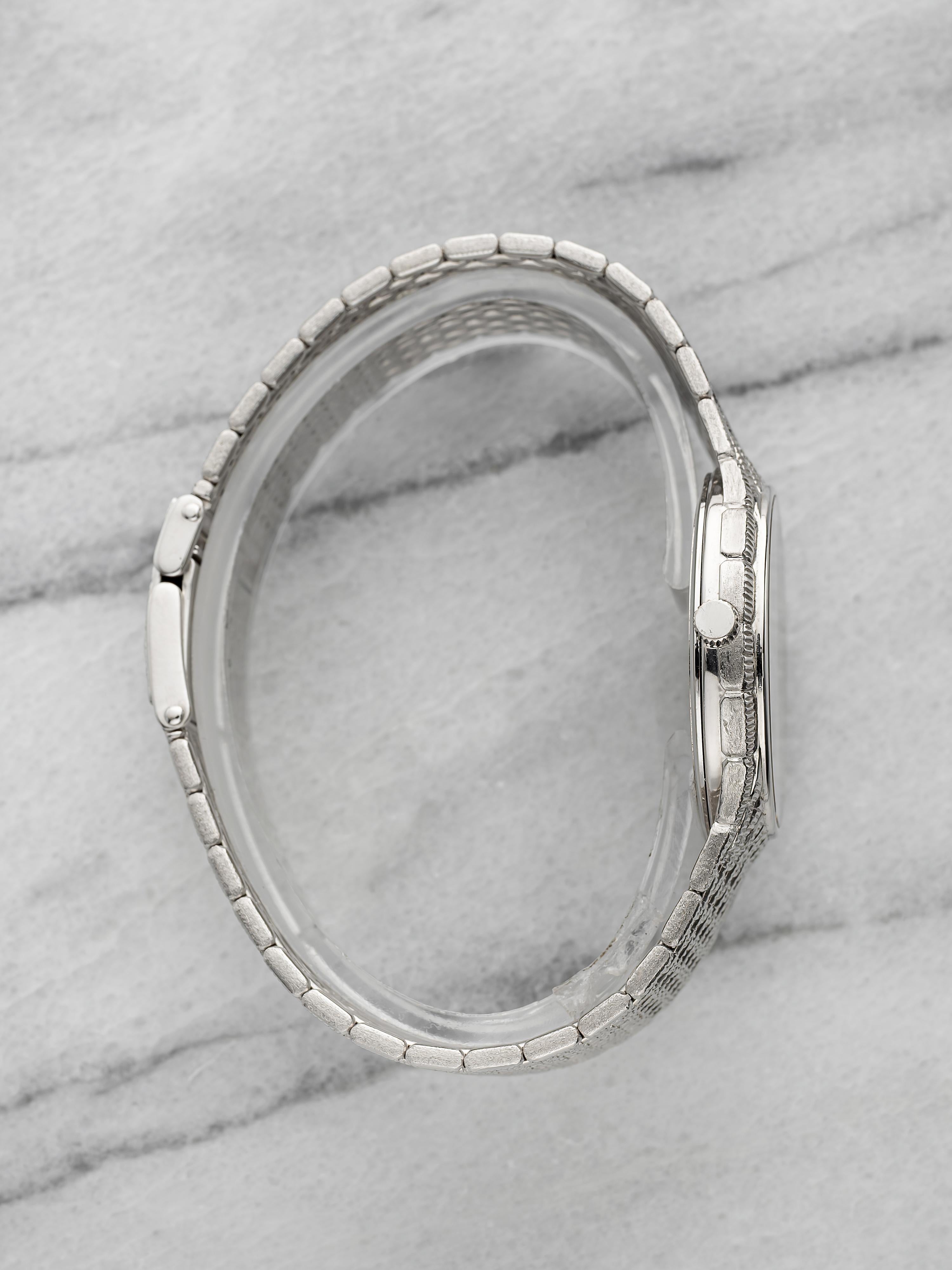 1989 Audemars Piguet Round Cobra 18K WG Matte Silver Diamond Dial Manual 32mm