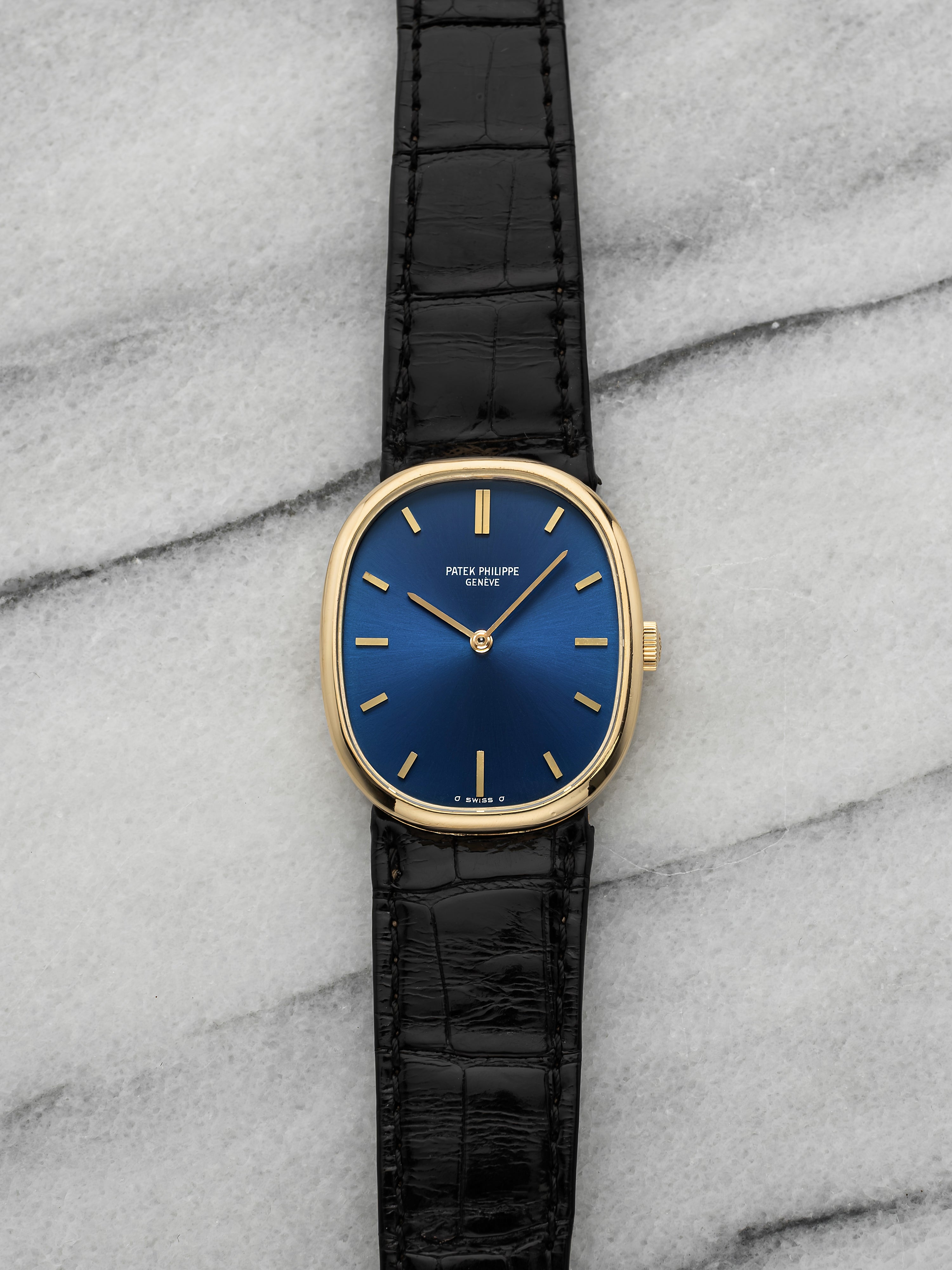 Vintage 1980s Patek Philippe Ellipse 3788 YG Blue Sunburst Dial Quartz 27mm