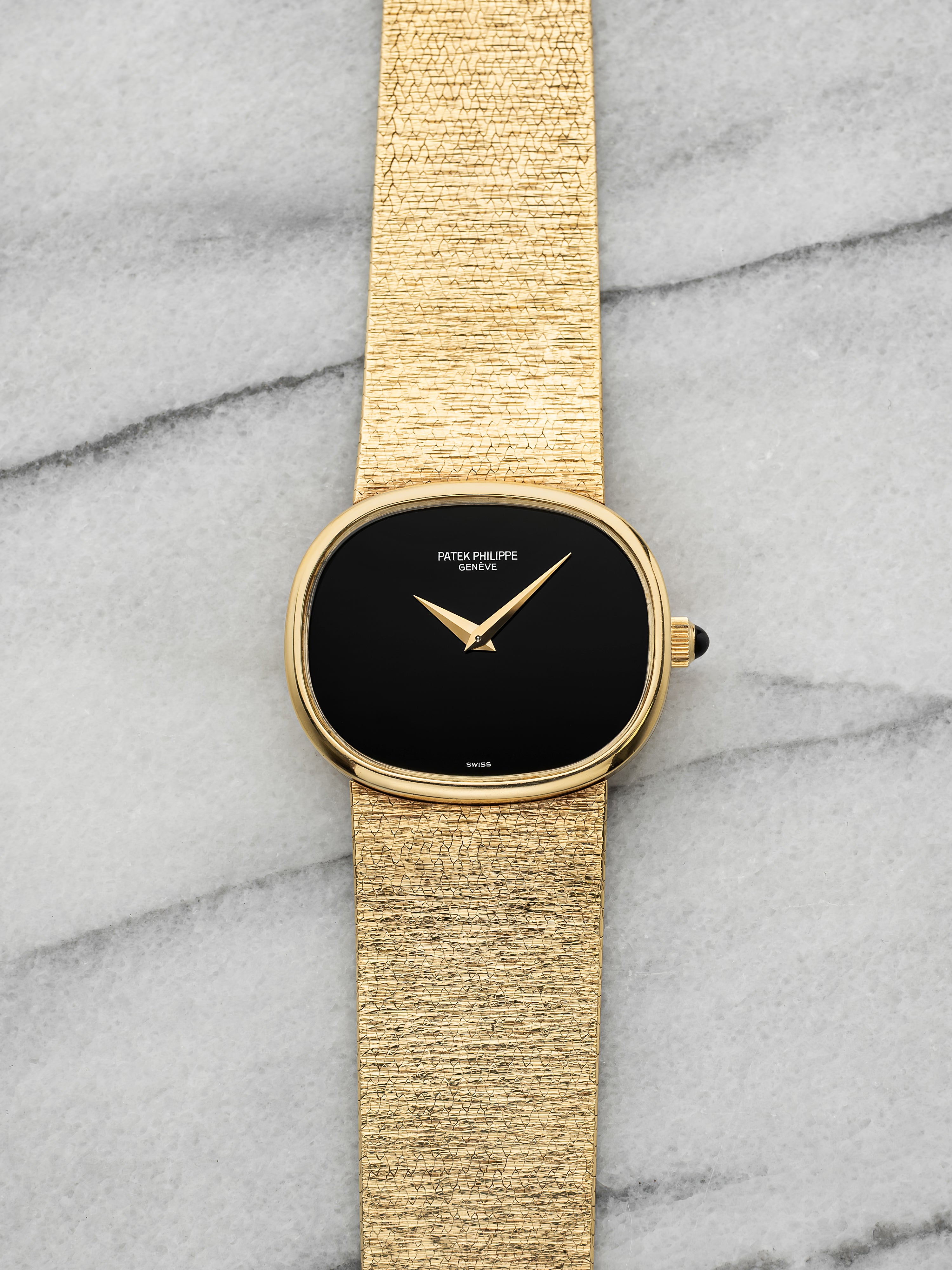 Vintage 1970s Patek Philippe Ellipse 18K YG Onyx Dial Manual 32mm