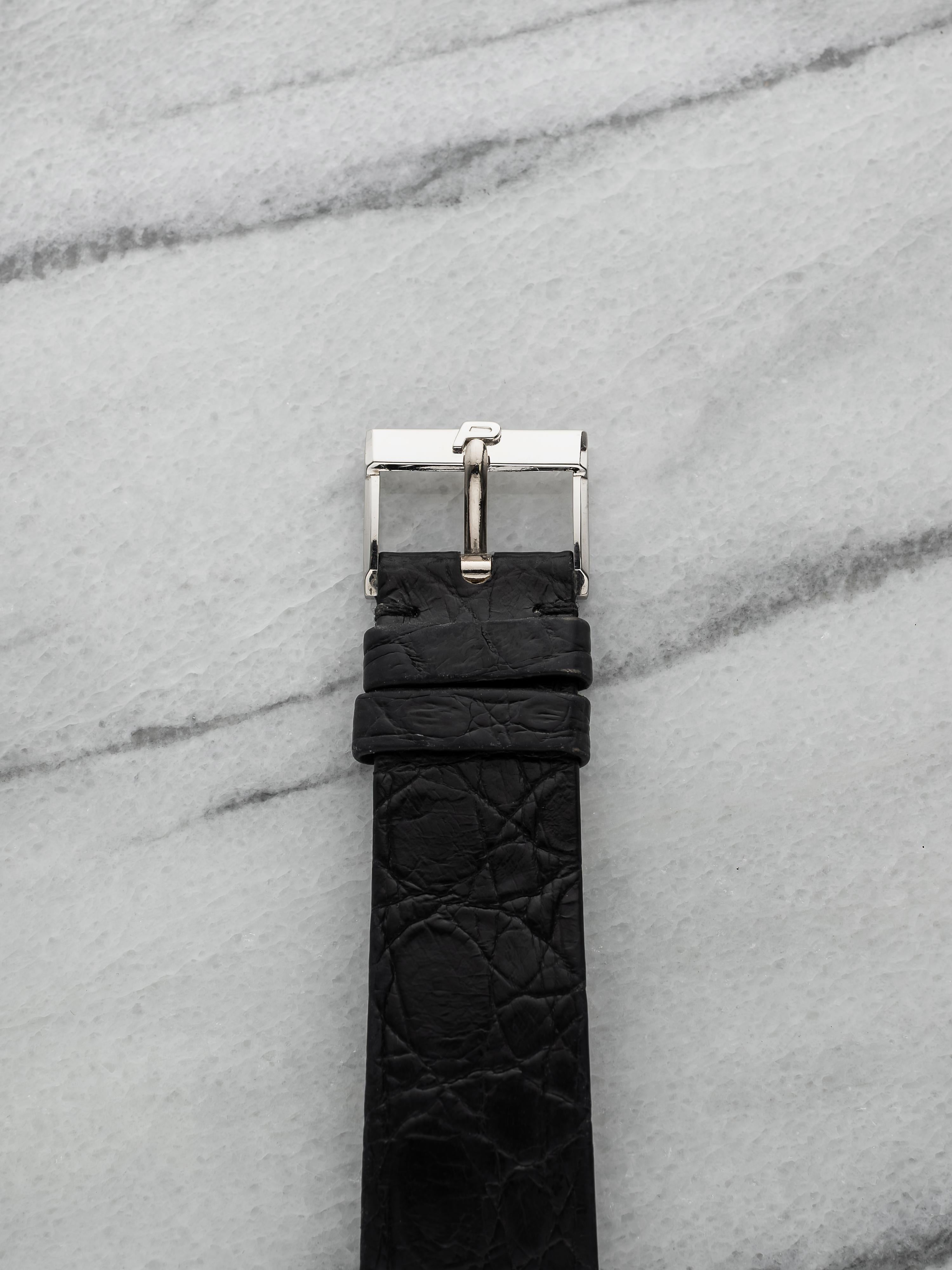 Vintage 1970s Piaget Tank 9297 18K WG Manual White Roman Dial 24mm
