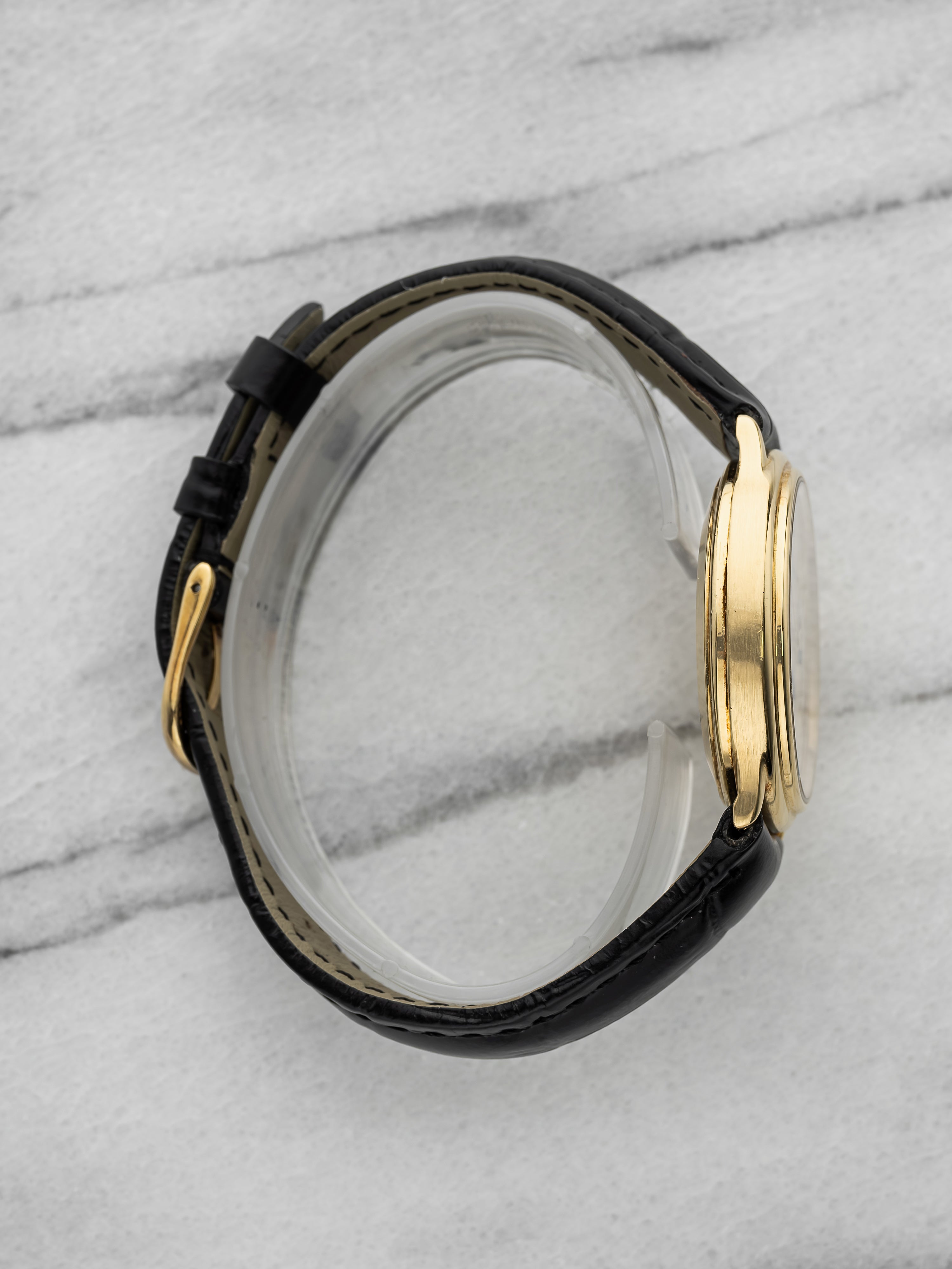 Audemars Piguet 25589BA - 18k Yellow Gold Stepped Bezel