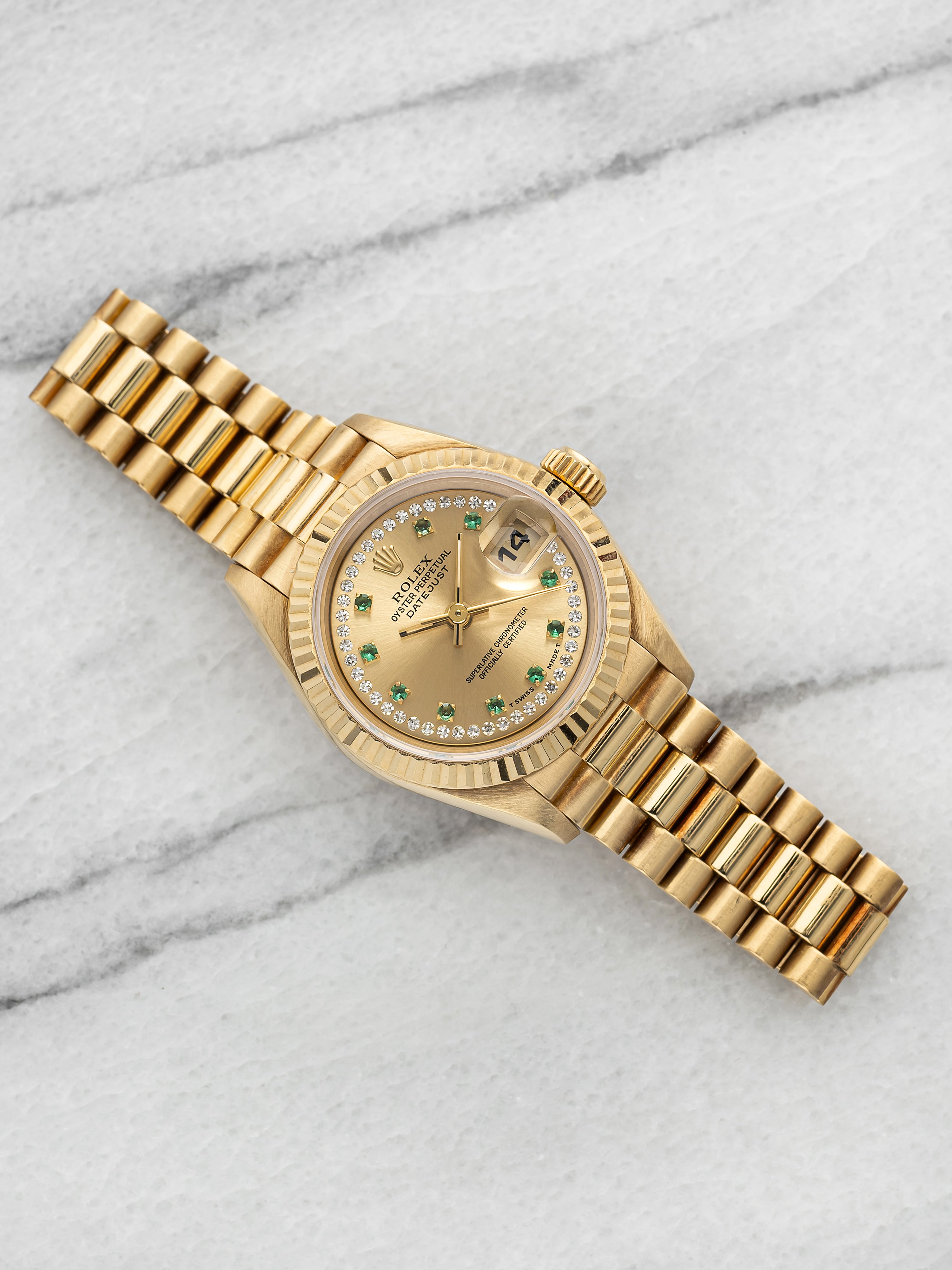 RolexLady Datejust - 18K Yellow Gold Factory Emerald Indices String Diamond Dial