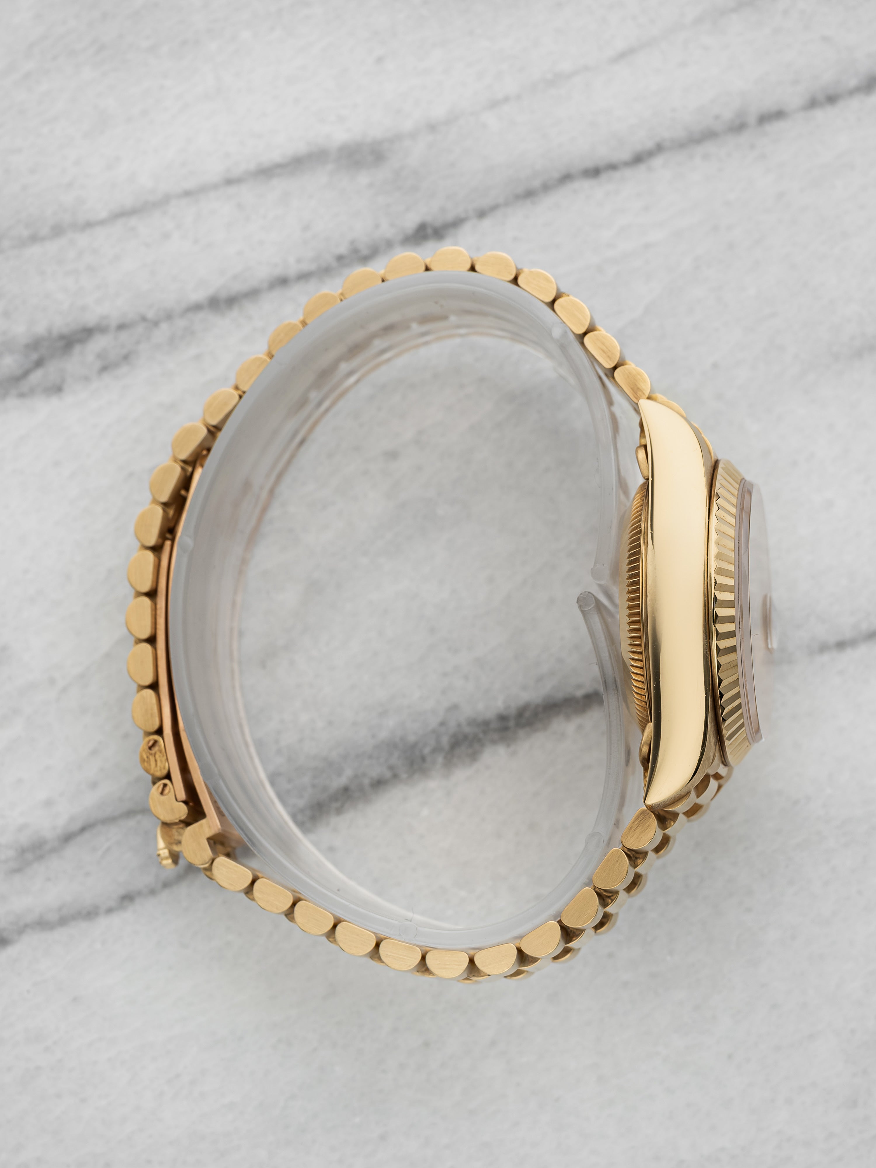 RolexLady Datejust - 18K Yellow Gold Factory Emerald Indices String Diamond Dial