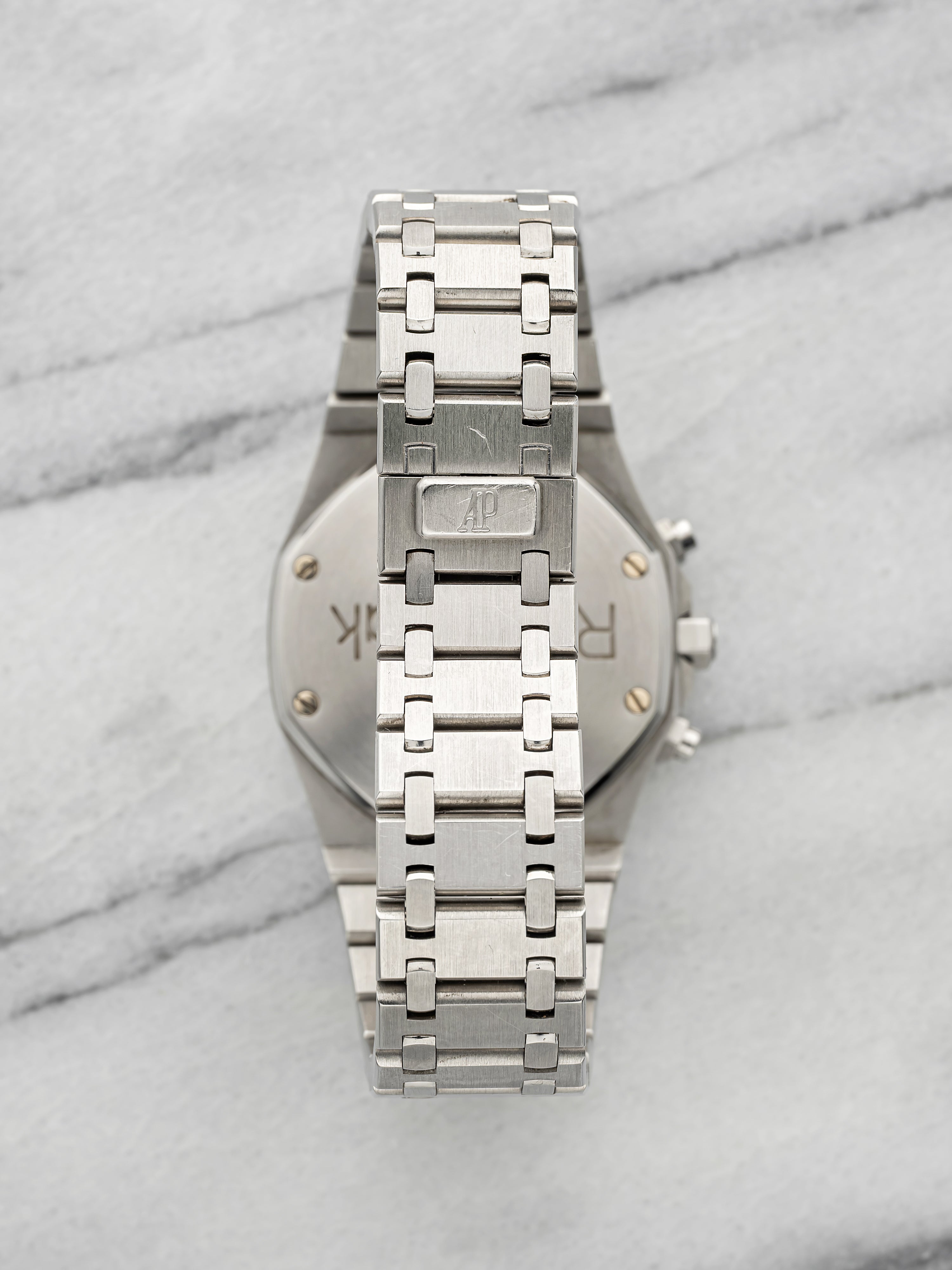 Audemars Piguet Royal Oak 25860IS Stainless Steel IKB Blue Dial Auto 39mm