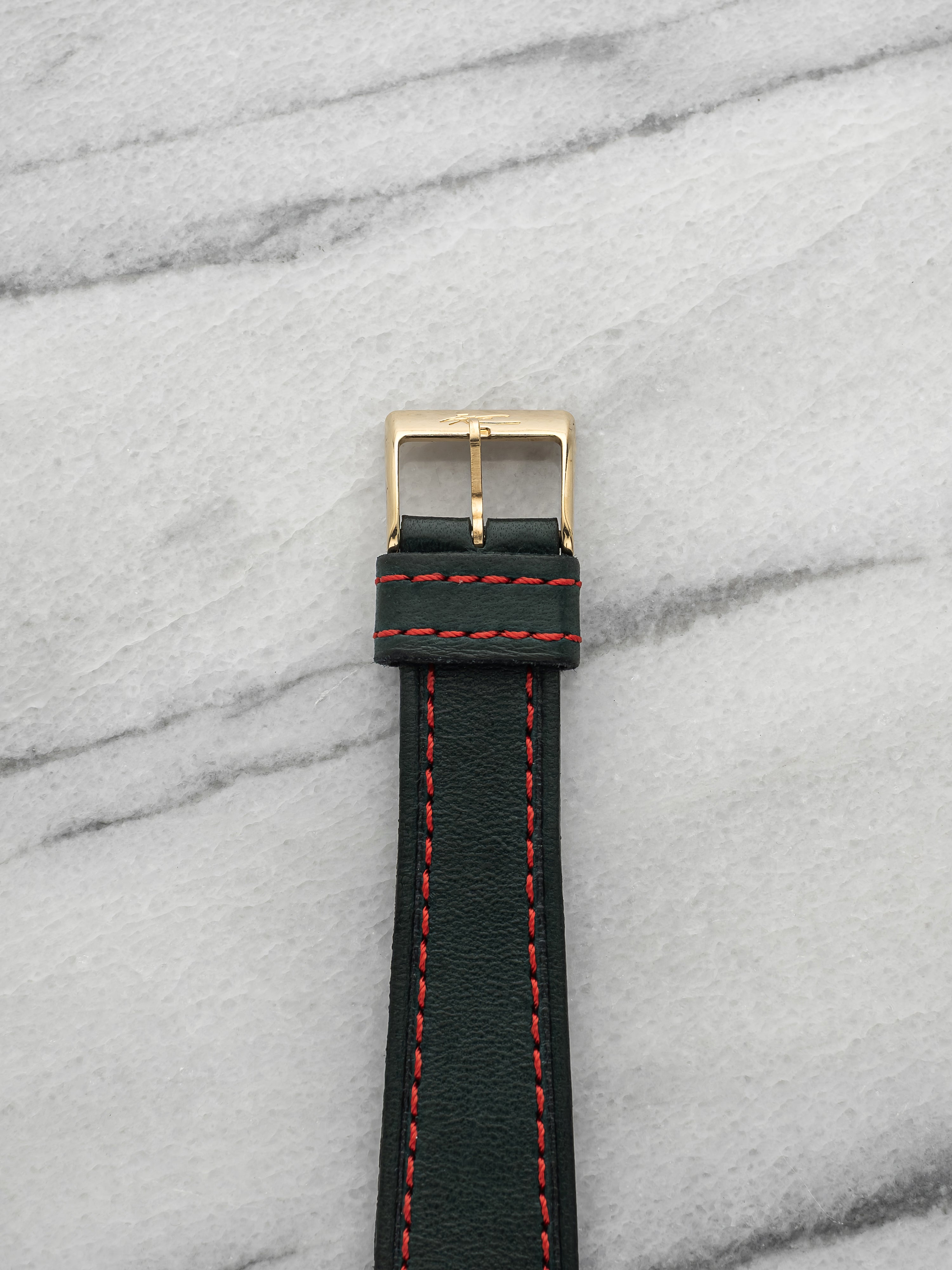 Vintage 1970s Baume & Mercier Dress Watch 18K YG Coral Dial Manual 22mm