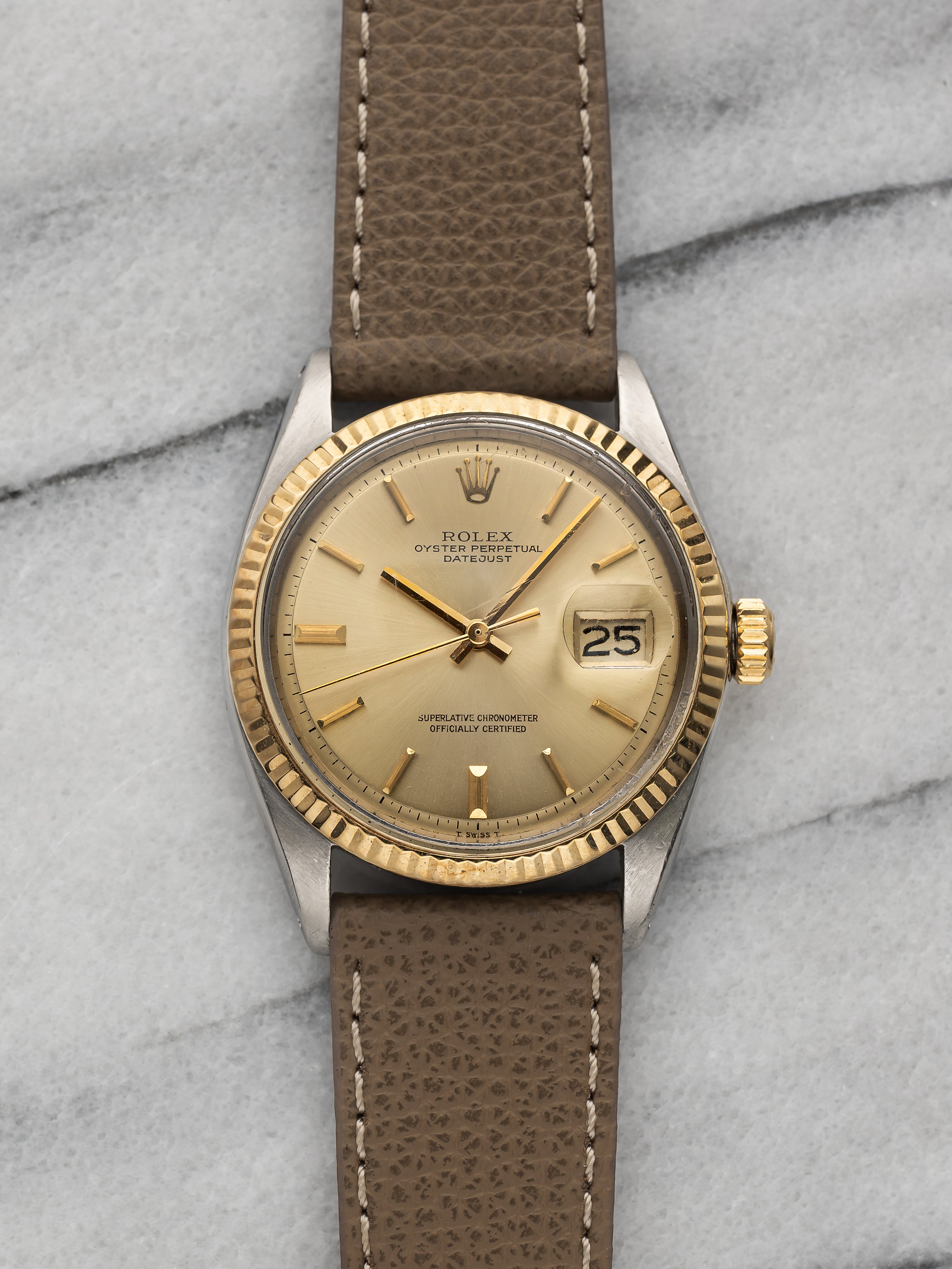 Rolex Datejust 1601 - Champagne Dial.