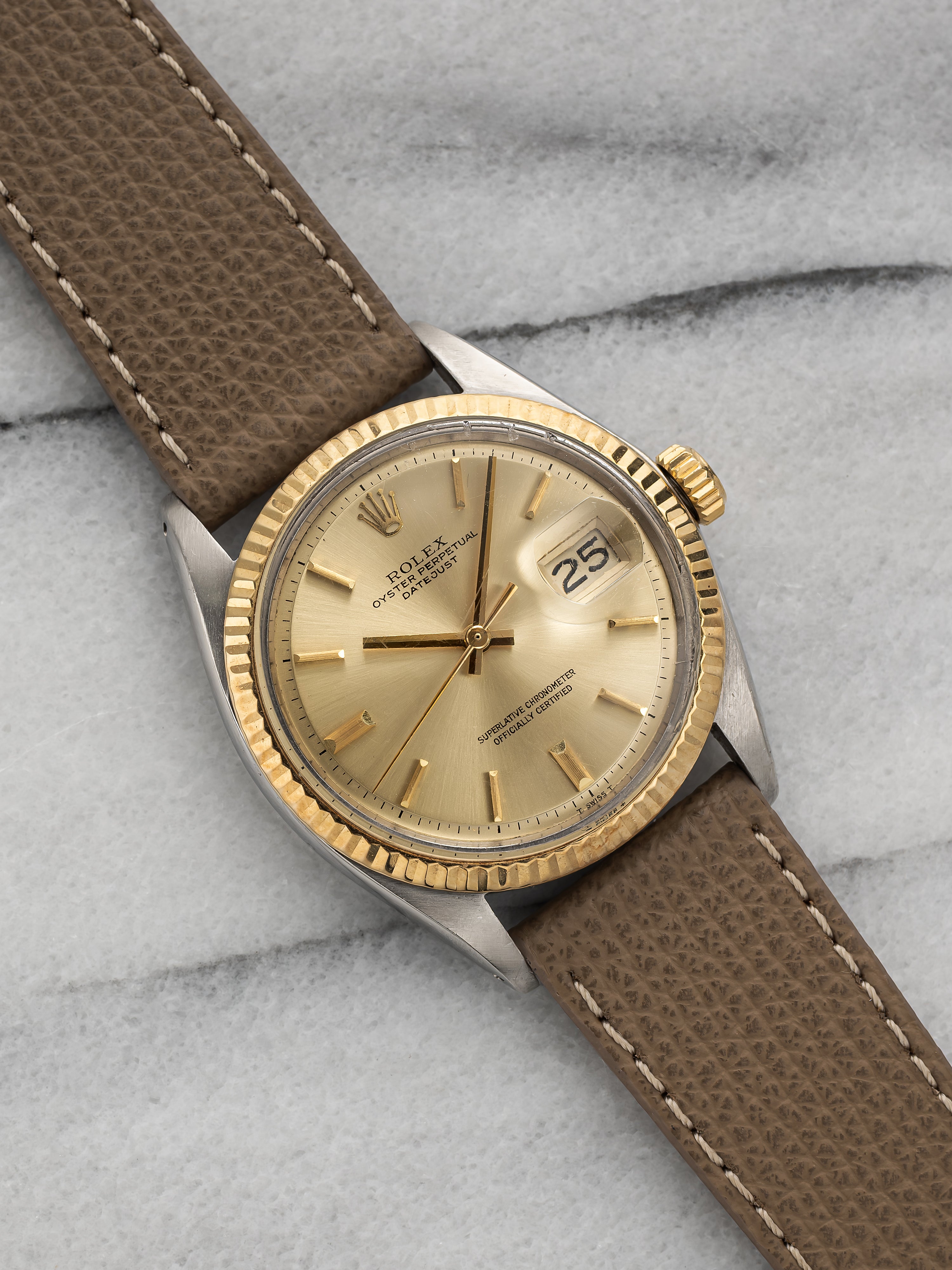 Rolex Datejust 1601 - Champagne Dial.