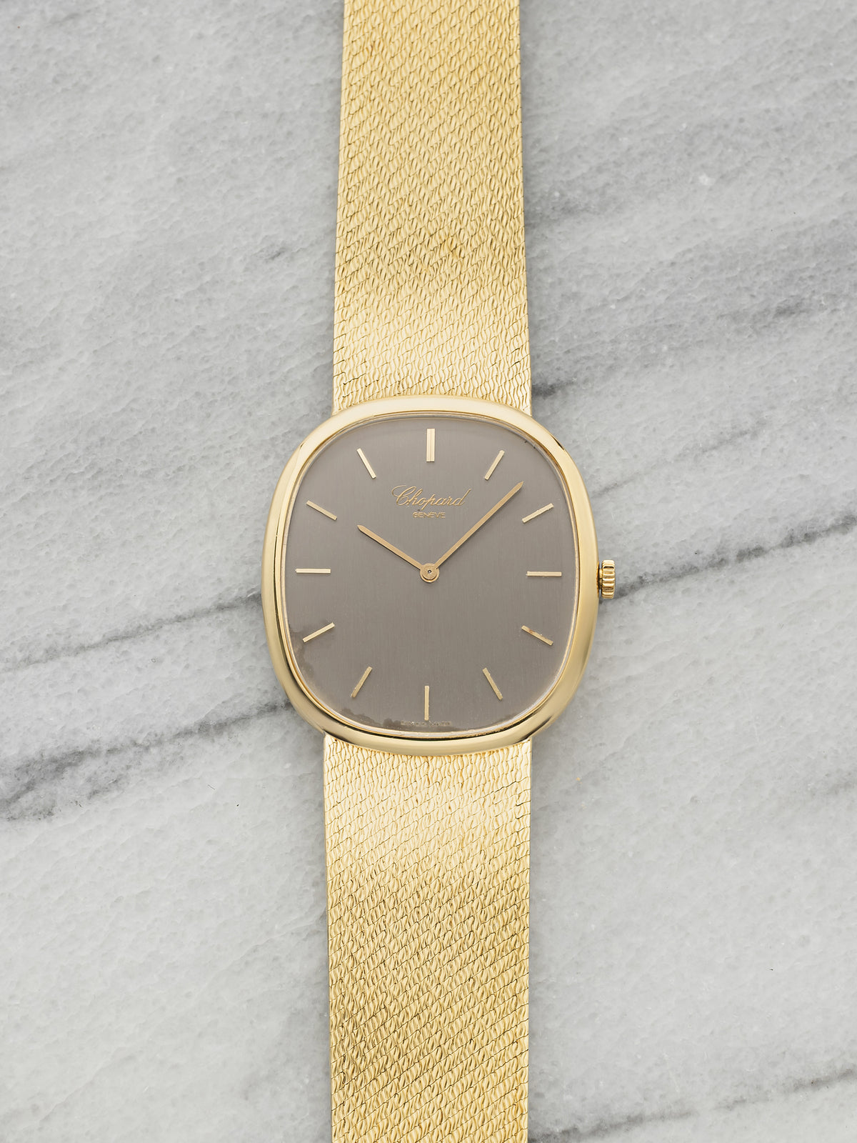 Vintage 1970s Chopard Ellipse 2152 18K YG Matte Grey Dial Quartz 30mm