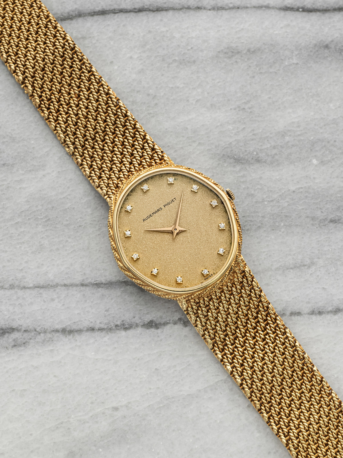 Vintage 1970s Audemars Piguet Cobra 18K YG Champagne Glitter Diamond Manual 28mm