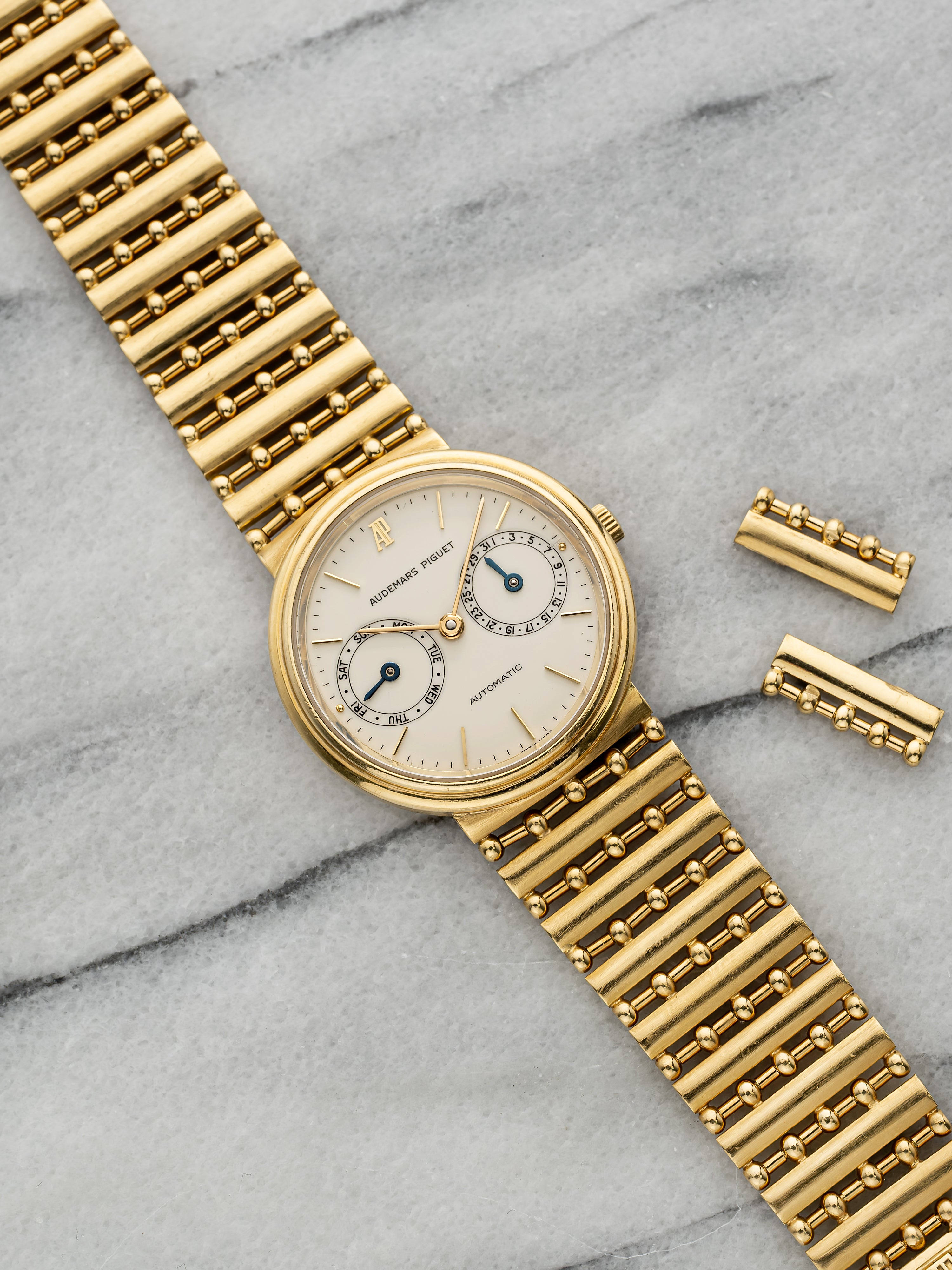 Audemars Piguet Day-Date 25573BA - Bullet Bracelet White Dial