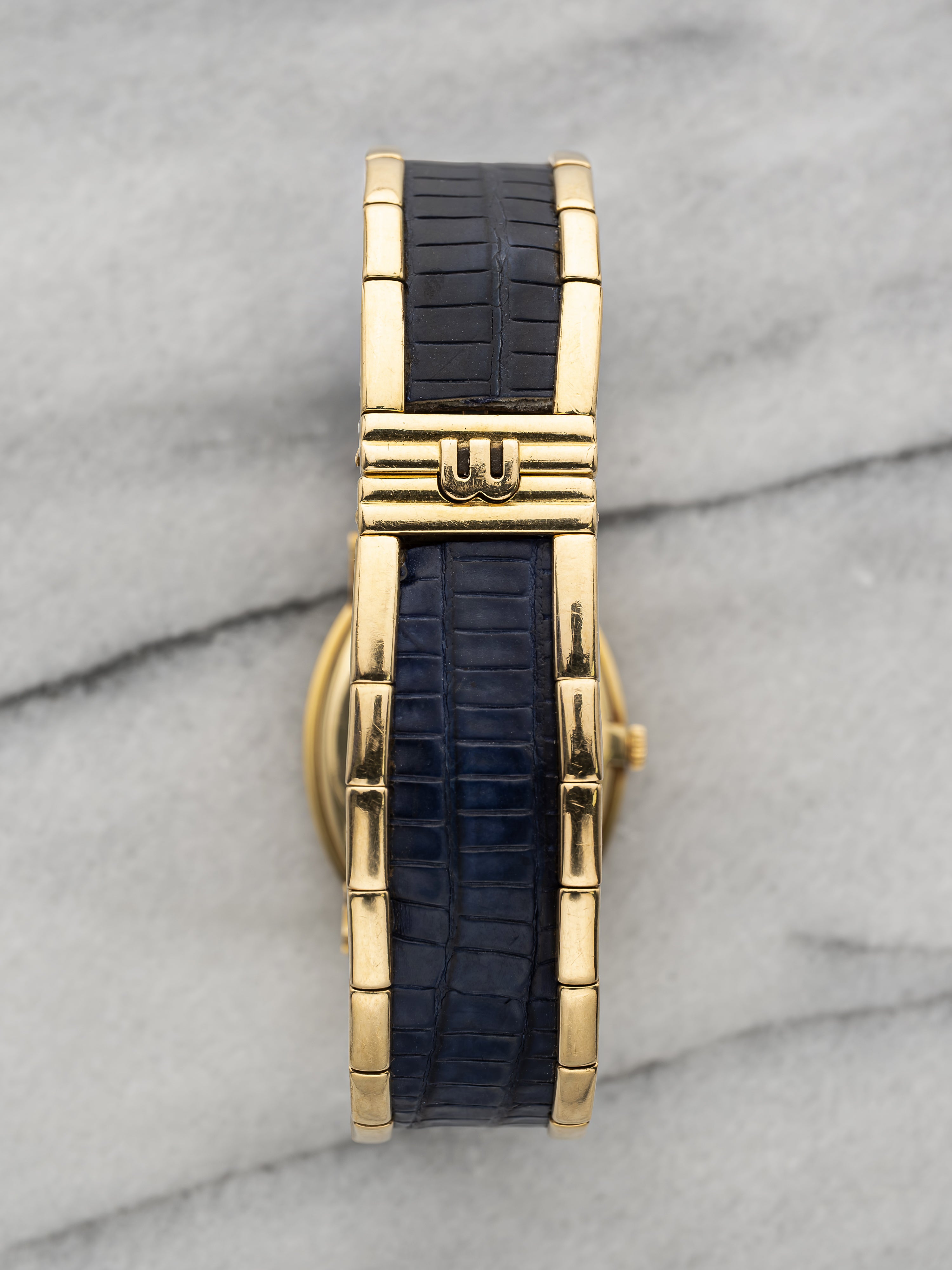 Piaget 9861 – 18K Gold Lapis Lazuli Dial Wempe Retailed