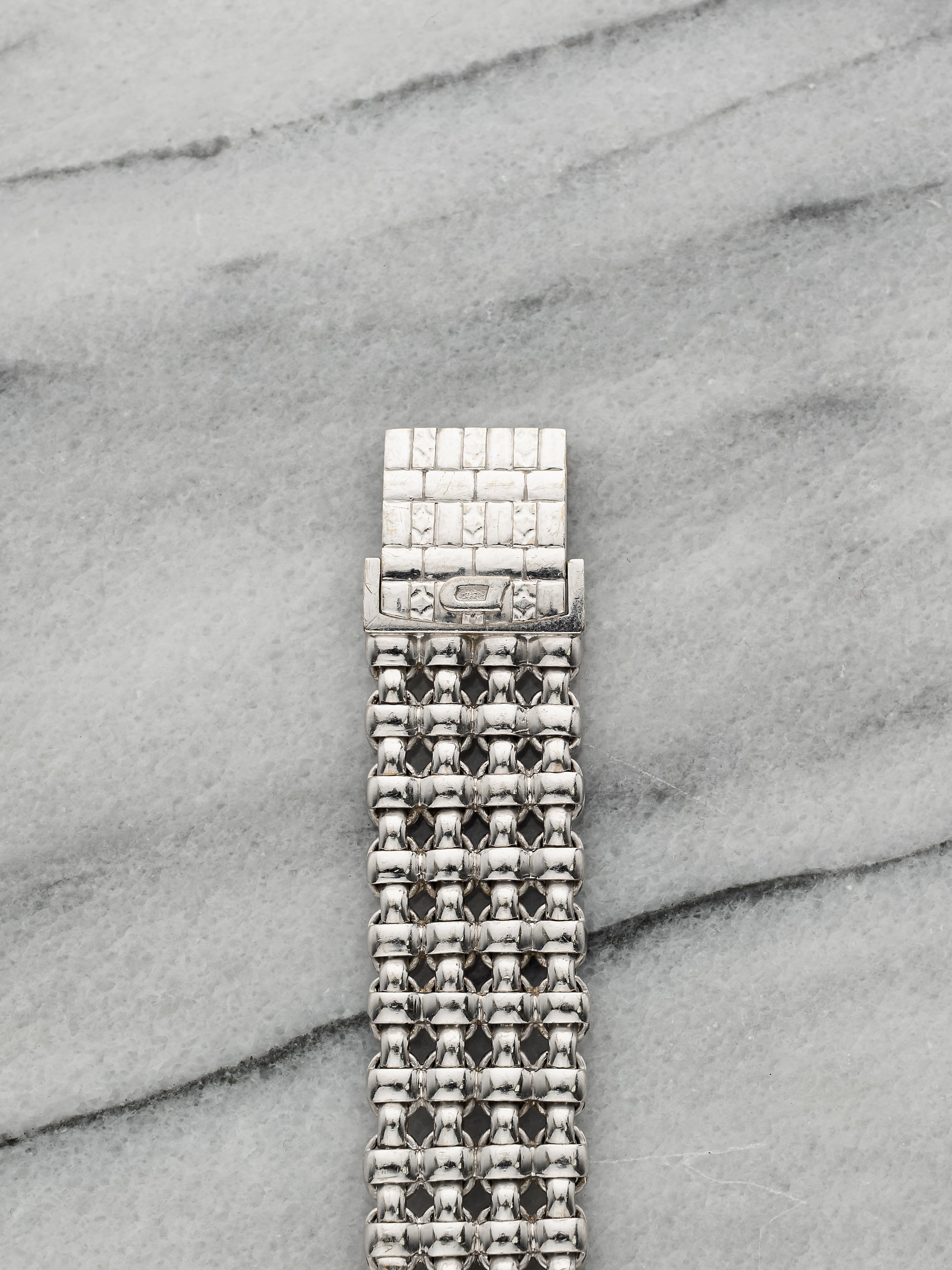 DeLaneau - Opal and Onyx Dial