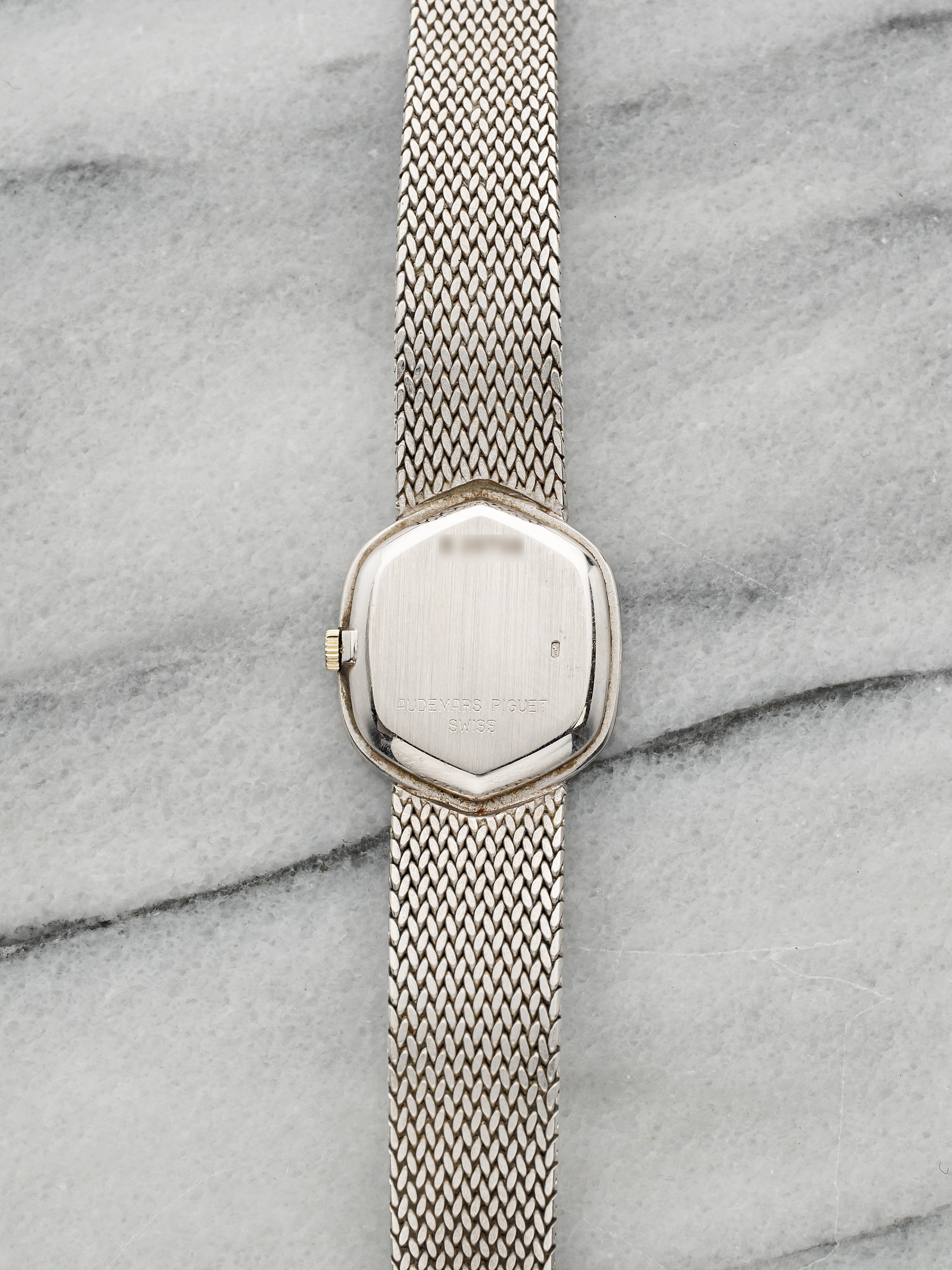 Audemars Piguet 929 - Intergrated White Gold, Lapis and Pavé Dial