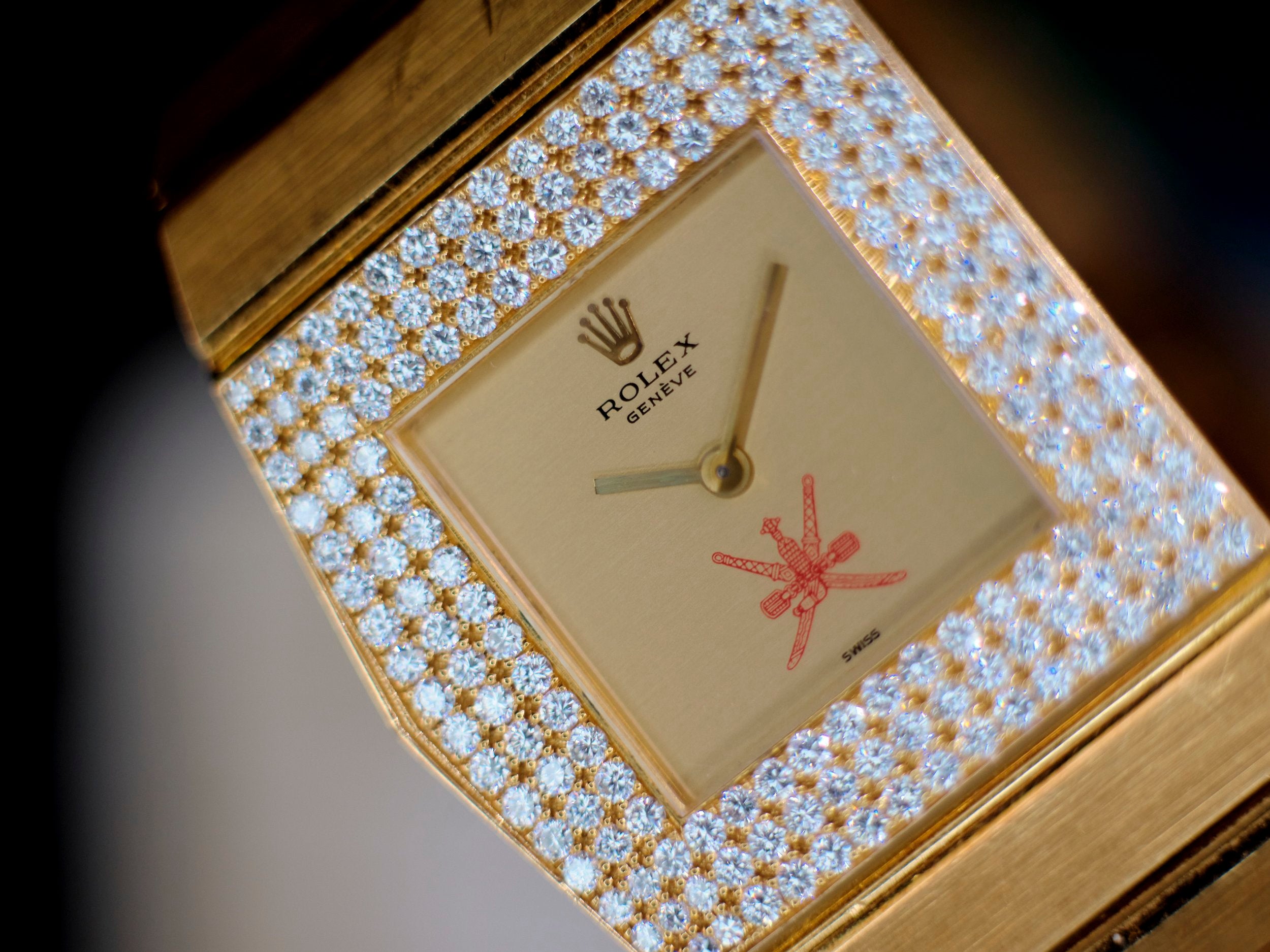 Rolex King Midas 4609 - 18k Yellow Gold & Diamond Bezel