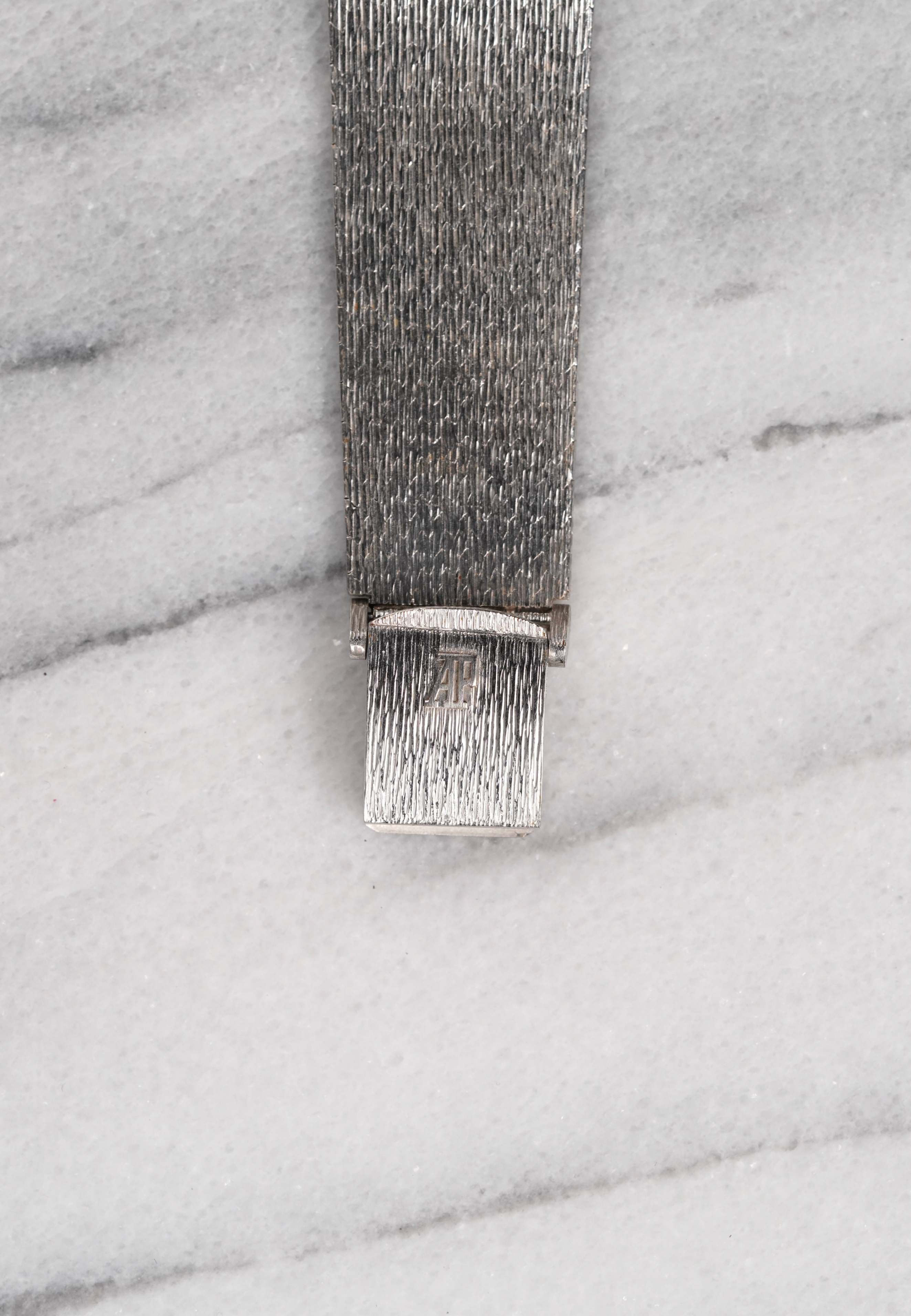 Audemars Piguet Automatic - 18K White Gold.