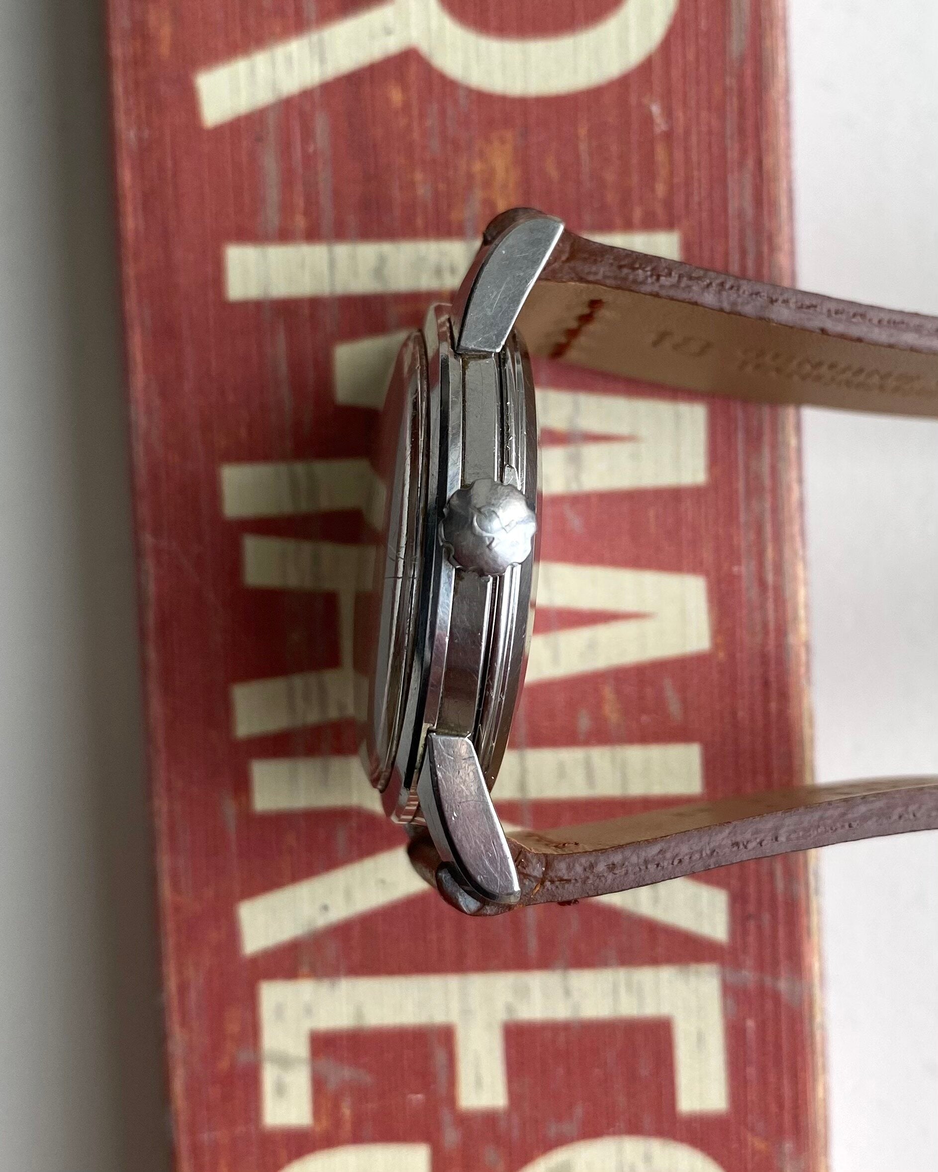 Omega Seamaster — Patina Cream Dial