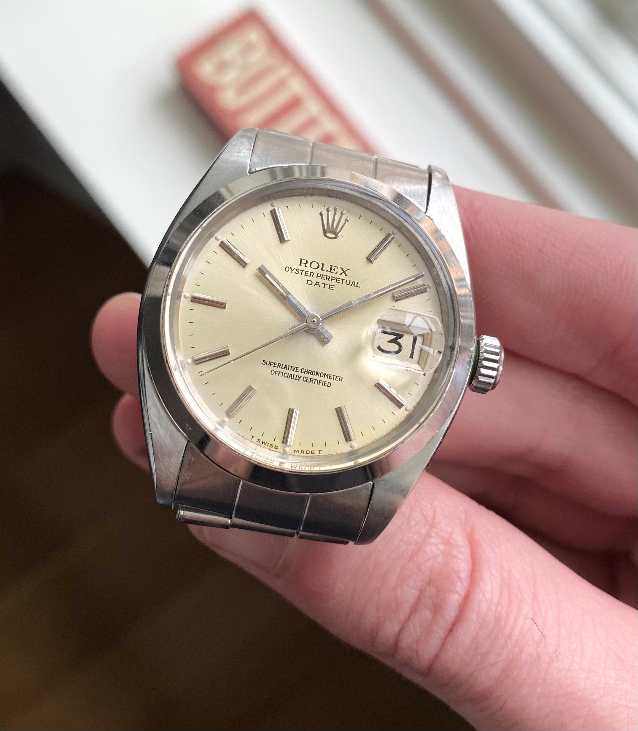 Rolex Oysterperpetual ref. 1500 — Cream Dial