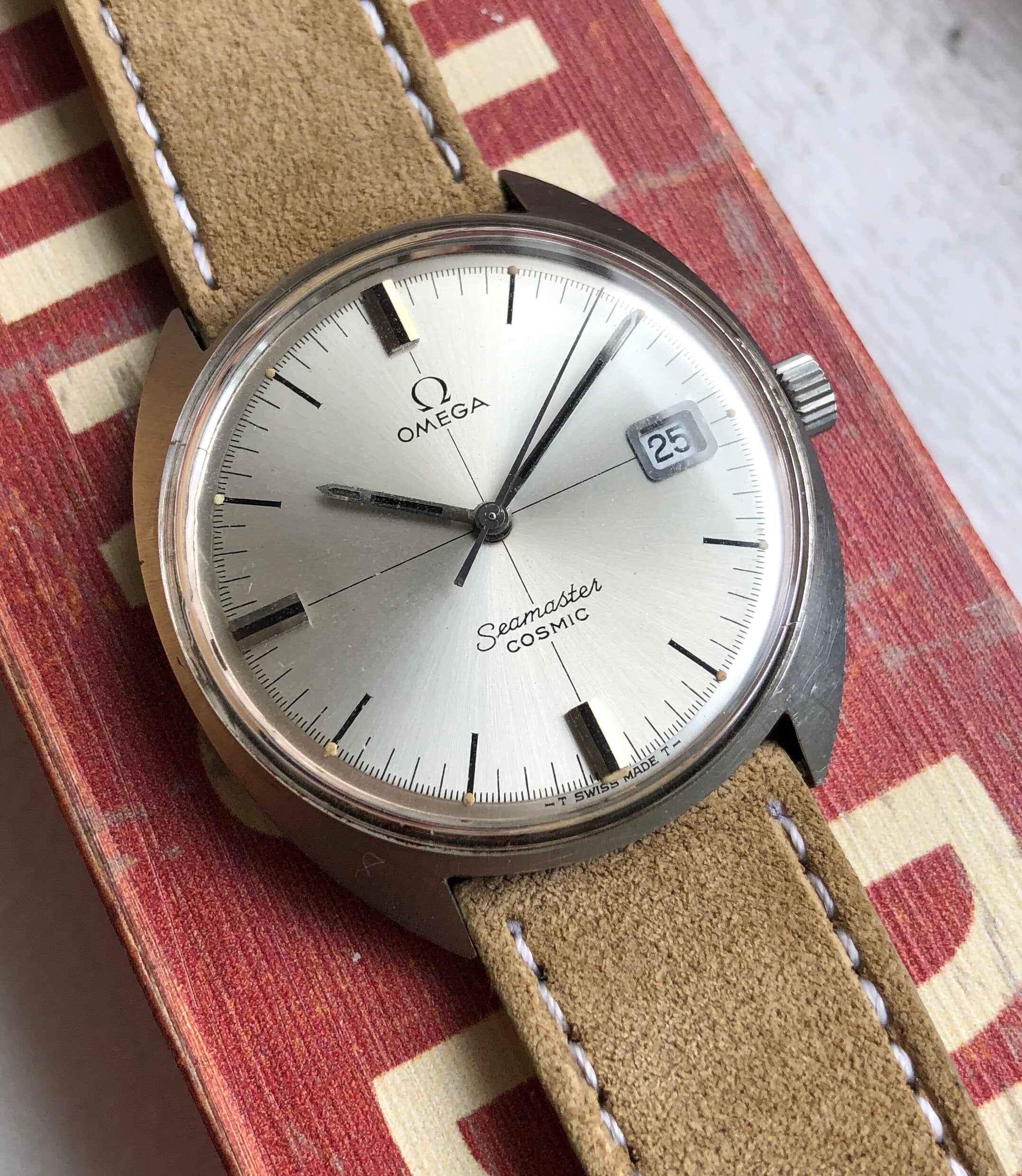 Omega Seamaster Cosmic — Crosshair Dial